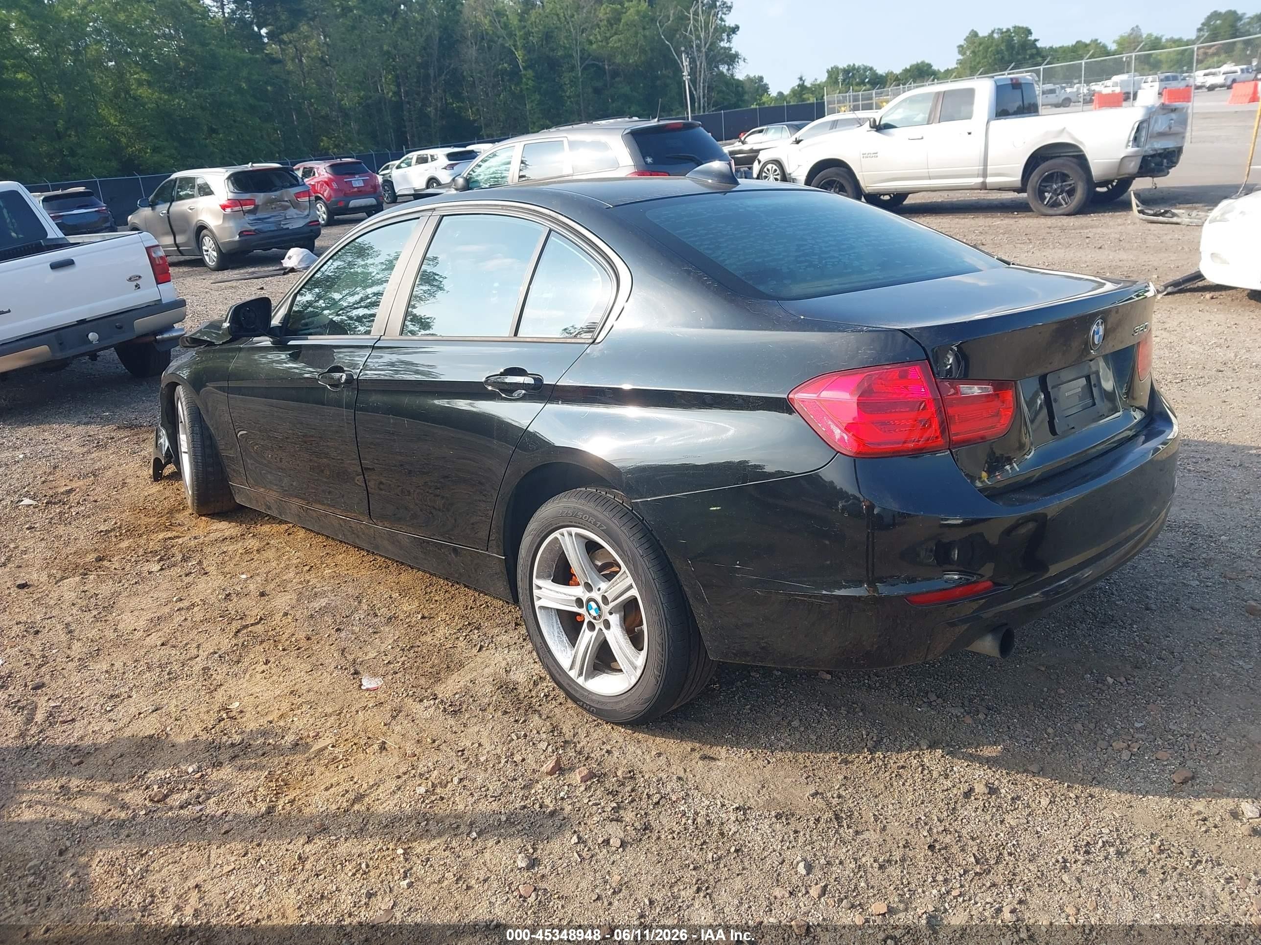 2015 Bmw 320i   Black vin: WBA3B1G57FNT03784