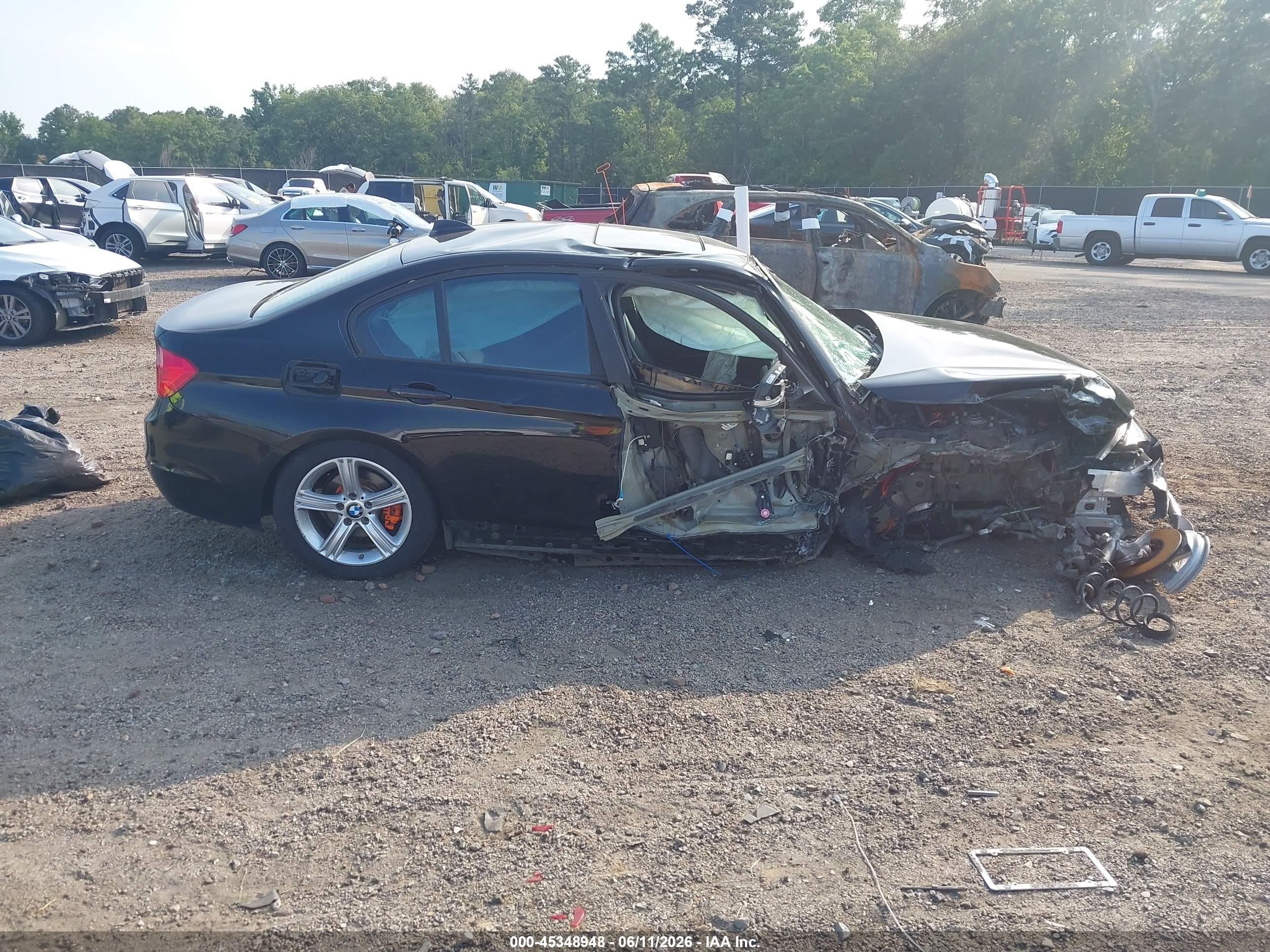 2015 Bmw 320i   Black vin: WBA3B1G57FNT03784