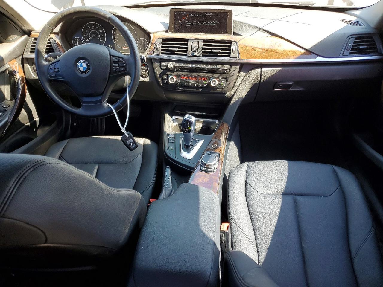 2015 Bmw 320 I Black vin: WBA3B1G57FNT07253
