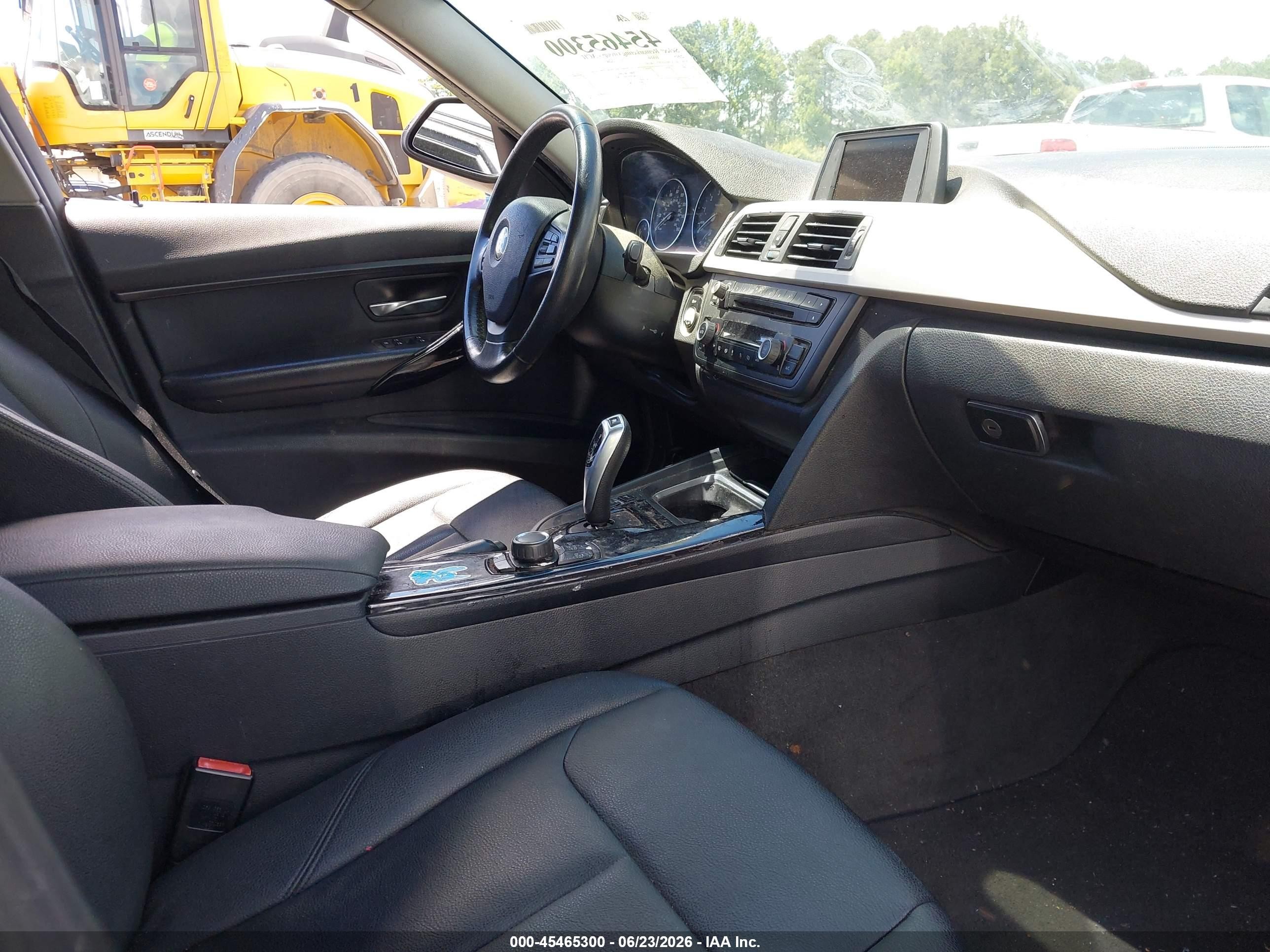 2015 Bmw 320i   Black vin: WBA3B1G57FNT64259