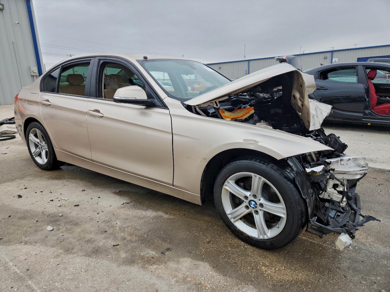 2014 Bmw 320 I Beige vin: WBA3B1G58ENS81387
