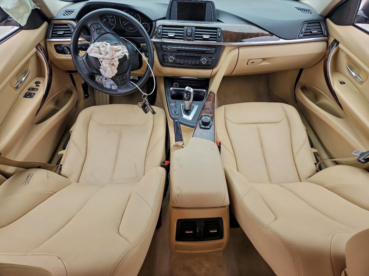 2014 Bmw 320 I Beige vin: WBA3B1G58ENS81387