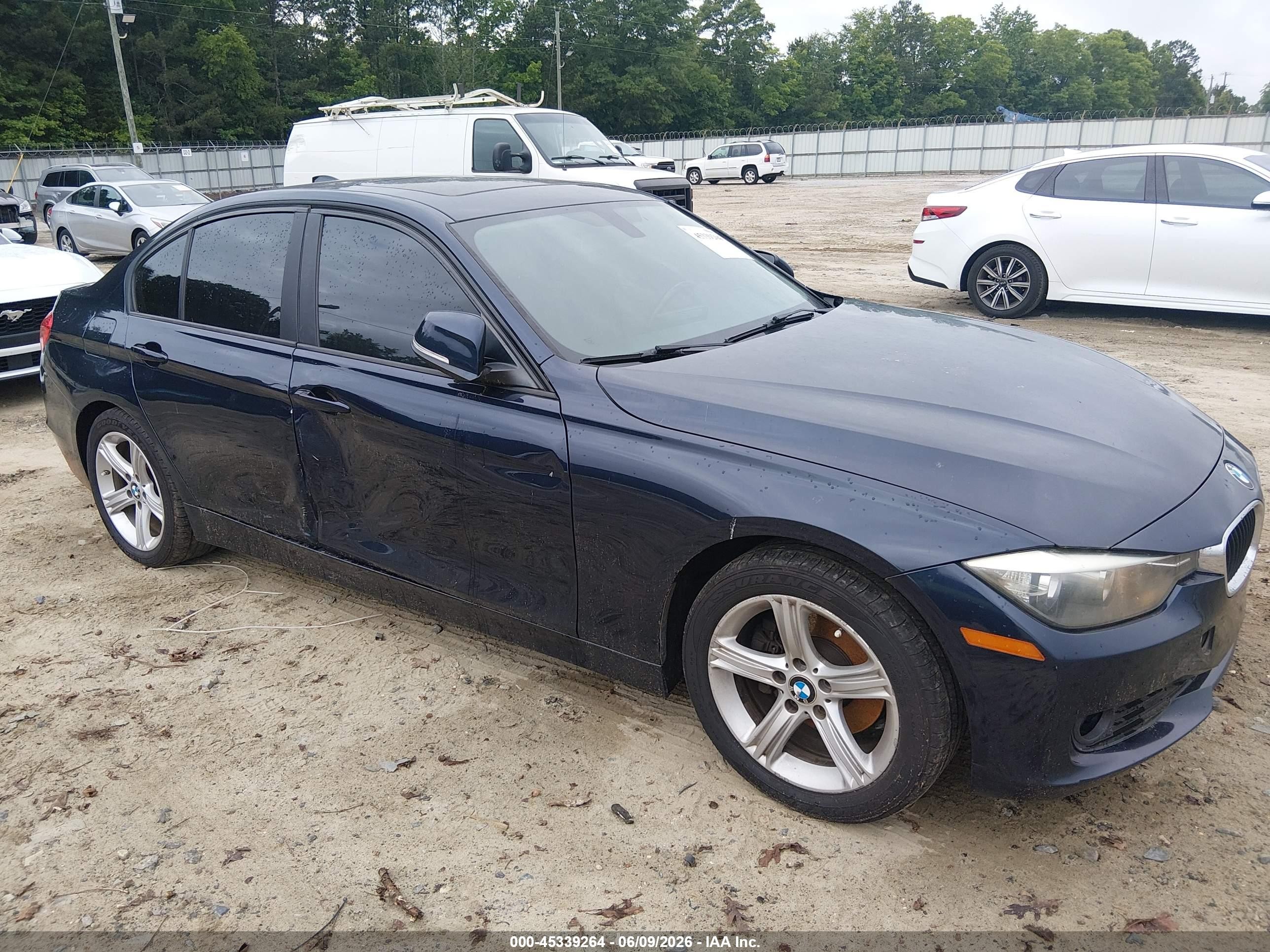 2015 Bmw 320i   Blue vin: WBA3B1G58FNT05835