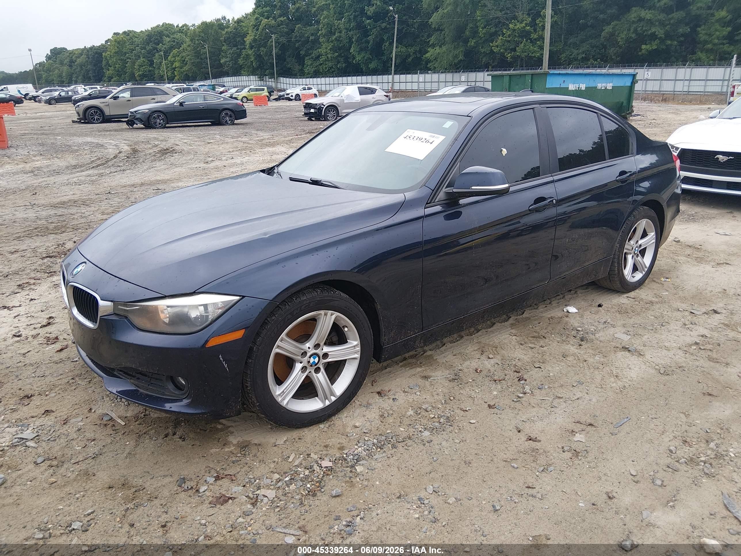 2015 Bmw 320i   Blue vin: WBA3B1G58FNT05835