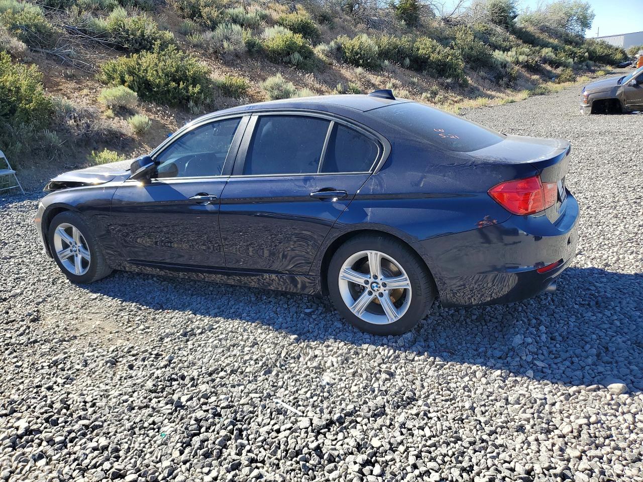 2014 Bmw 320 I Blue vin: WBA3B1G59ENS79311