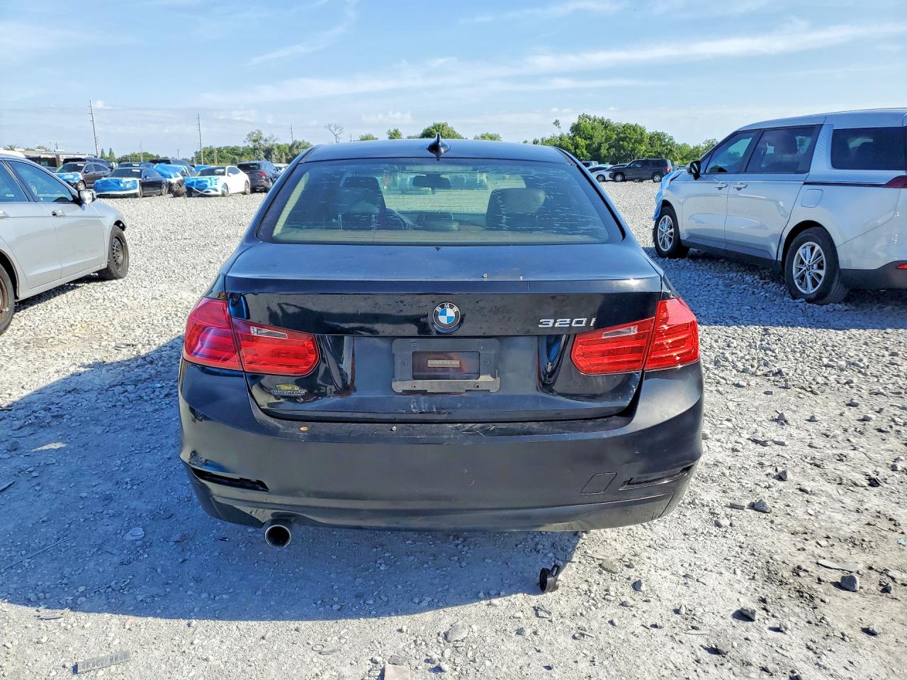 2015 Bmw 320 I Black vin: WBA3B1G59FNT03852
