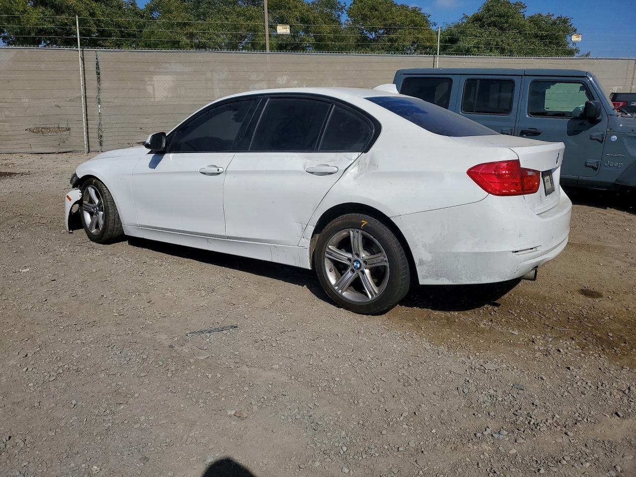 2015 Bmw 320 I White vin: WBA3B1G5XFNT63607