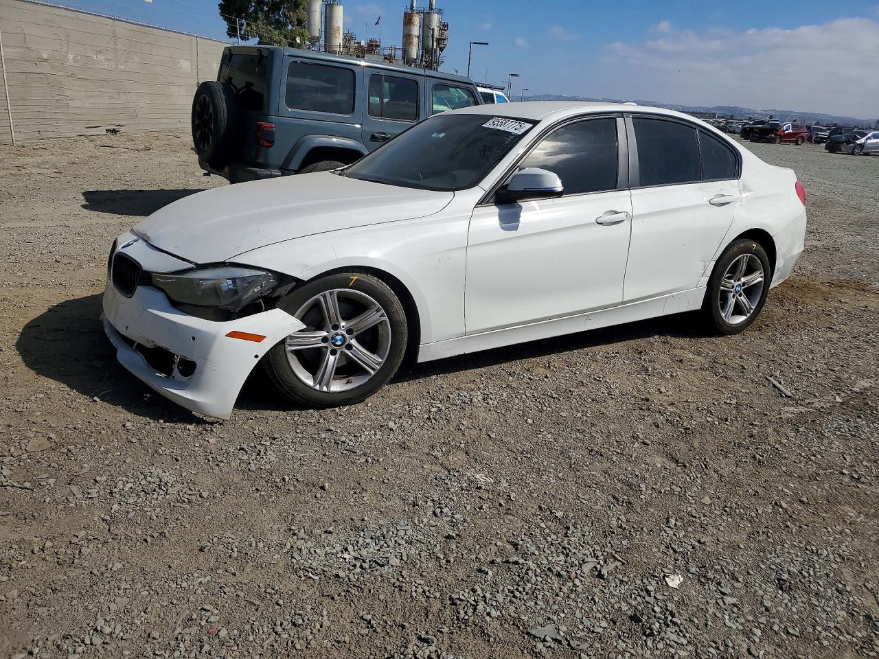 2015 Bmw 320 I White vin: WBA3B1G5XFNT63607