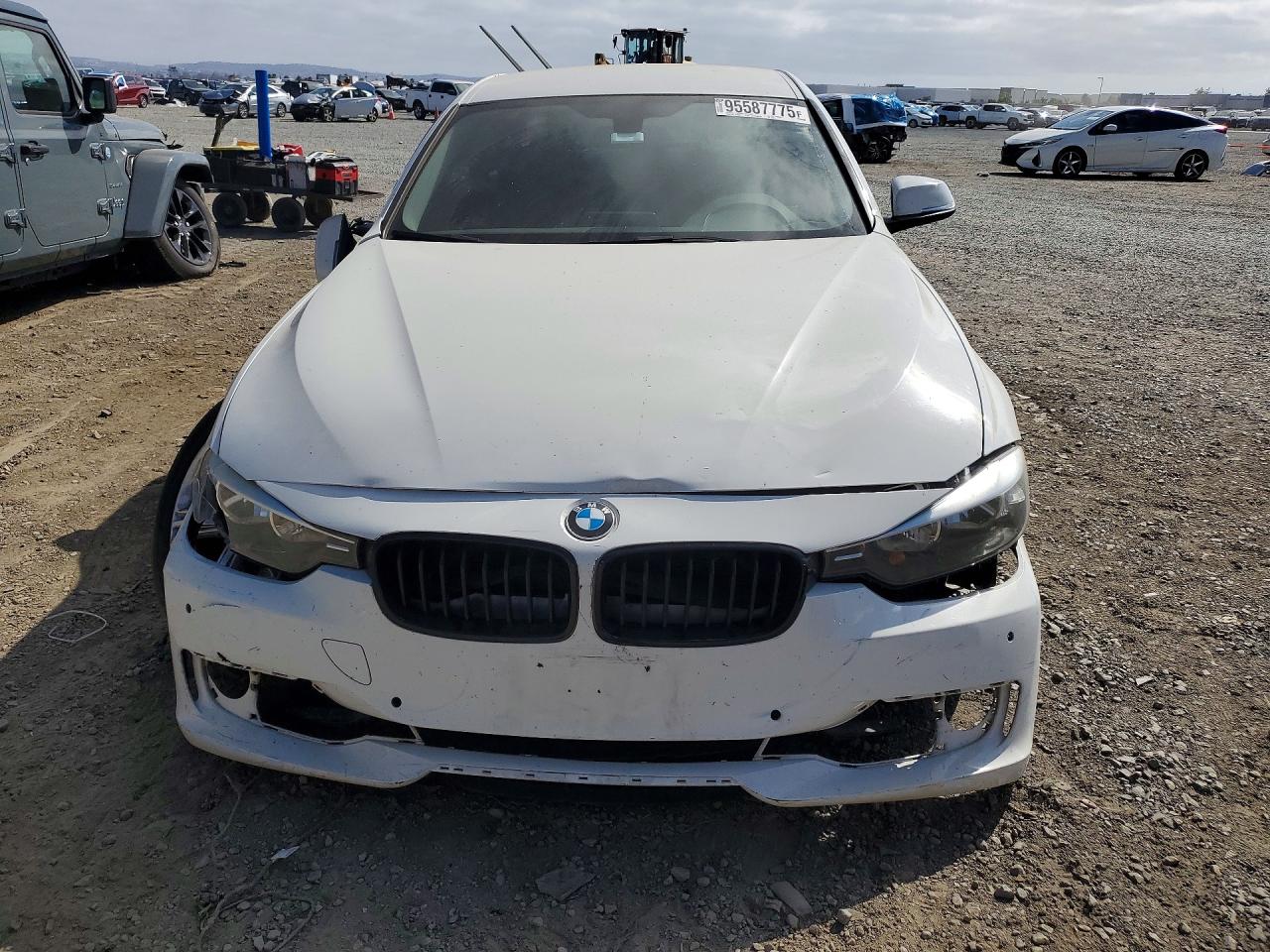 2015 Bmw 320 I White vin: WBA3B1G5XFNT63607