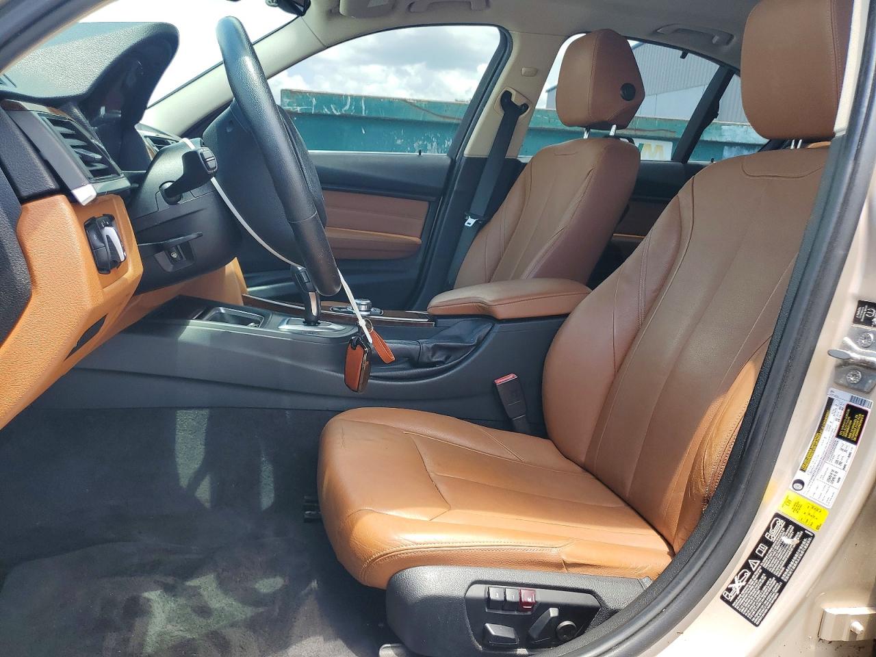 2013 Bmw 328 Xi Tan vin: WBA3B3C50DF535281