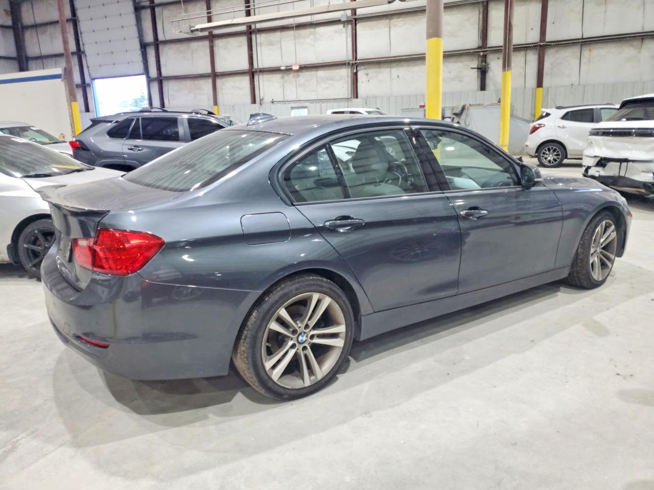 2013 Bmw 328 Xi Gray vin: WBA3B3C50DF538987