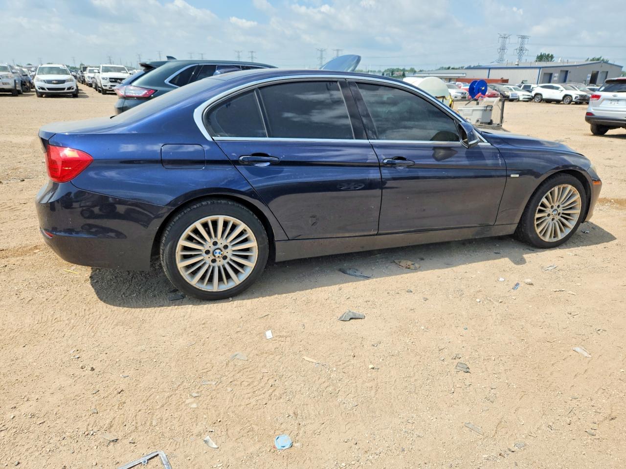 2013 Bmw 328 Xi Blue vin: WBA3B3C51DF532180