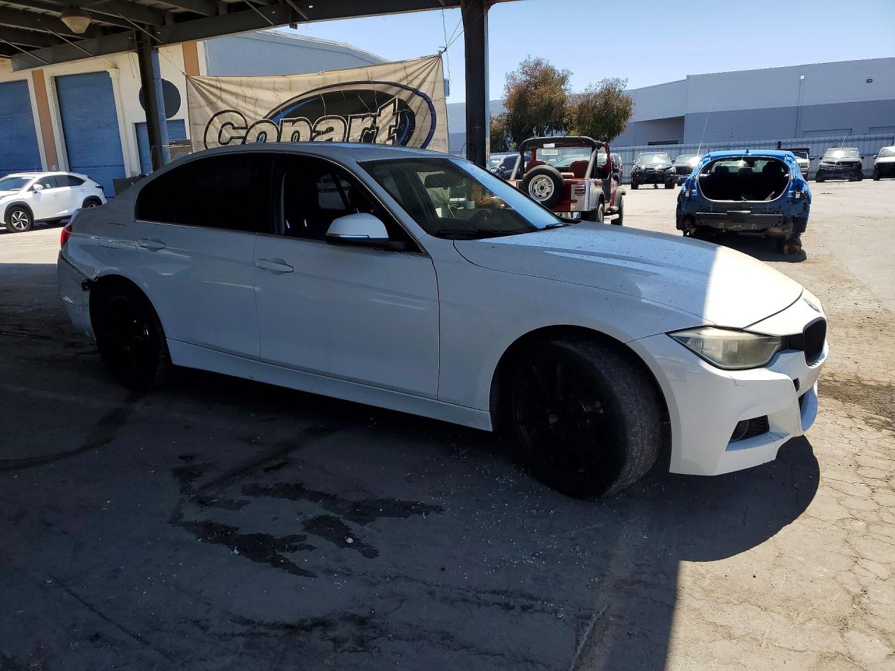 2013 Bmw 328 Xi White vin: WBA3B3C51DF541543