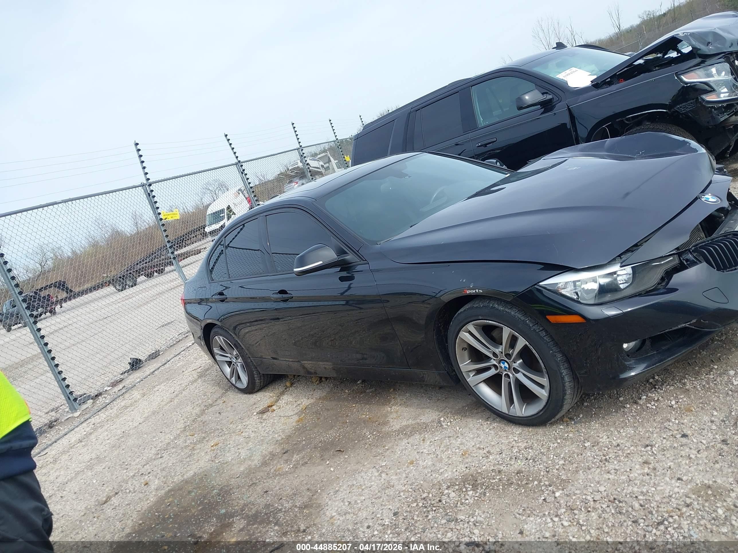 2014 Bmw 328i Xdrive Черный vin: WBA3B3C51EJ978702