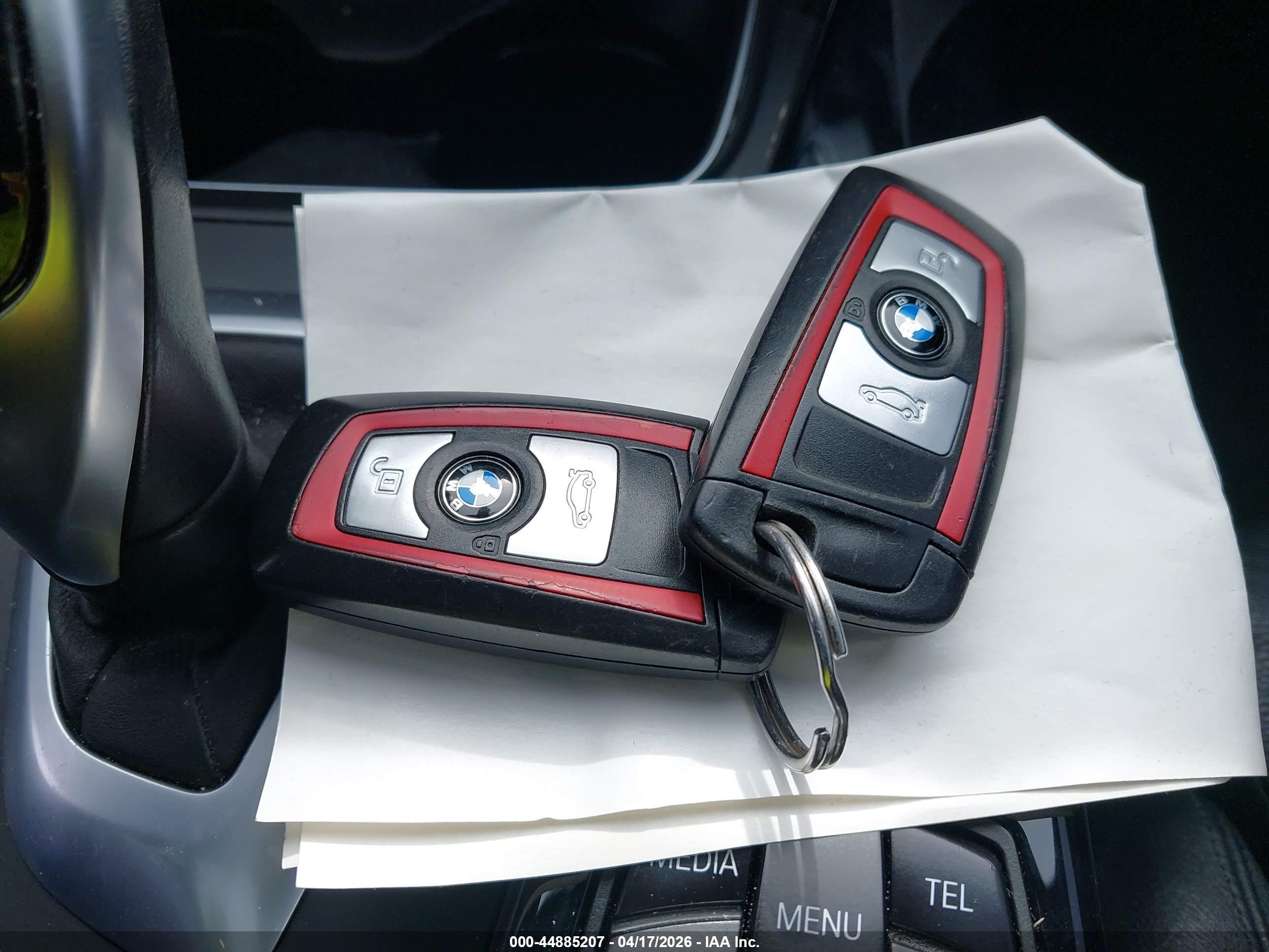 2014 Bmw 328i Xdrive Черный vin: WBA3B3C51EJ978702