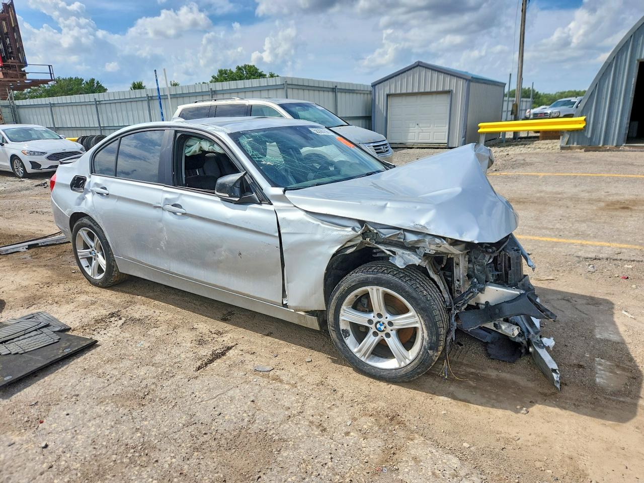 2015 Bmw 328 Xi Silver vin: WBA3B3C51FF546812