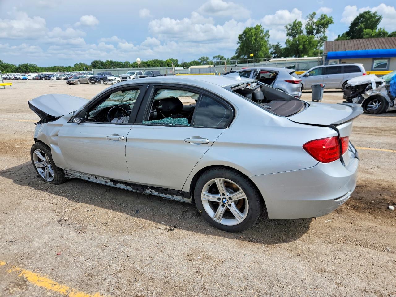 2015 Bmw 328 Xi Silver vin: WBA3B3C51FF546812