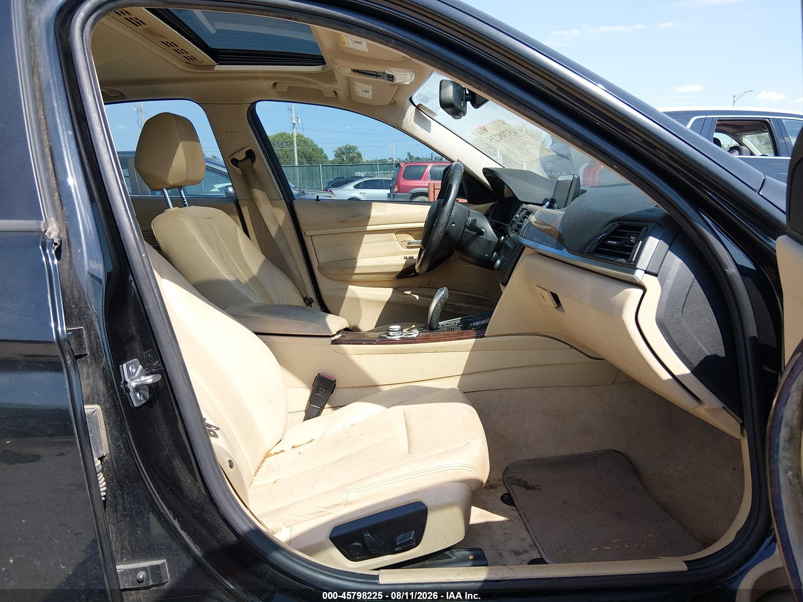 2013 Bmw 328i Xdrive Black vin: WBA3B3C52DF538182