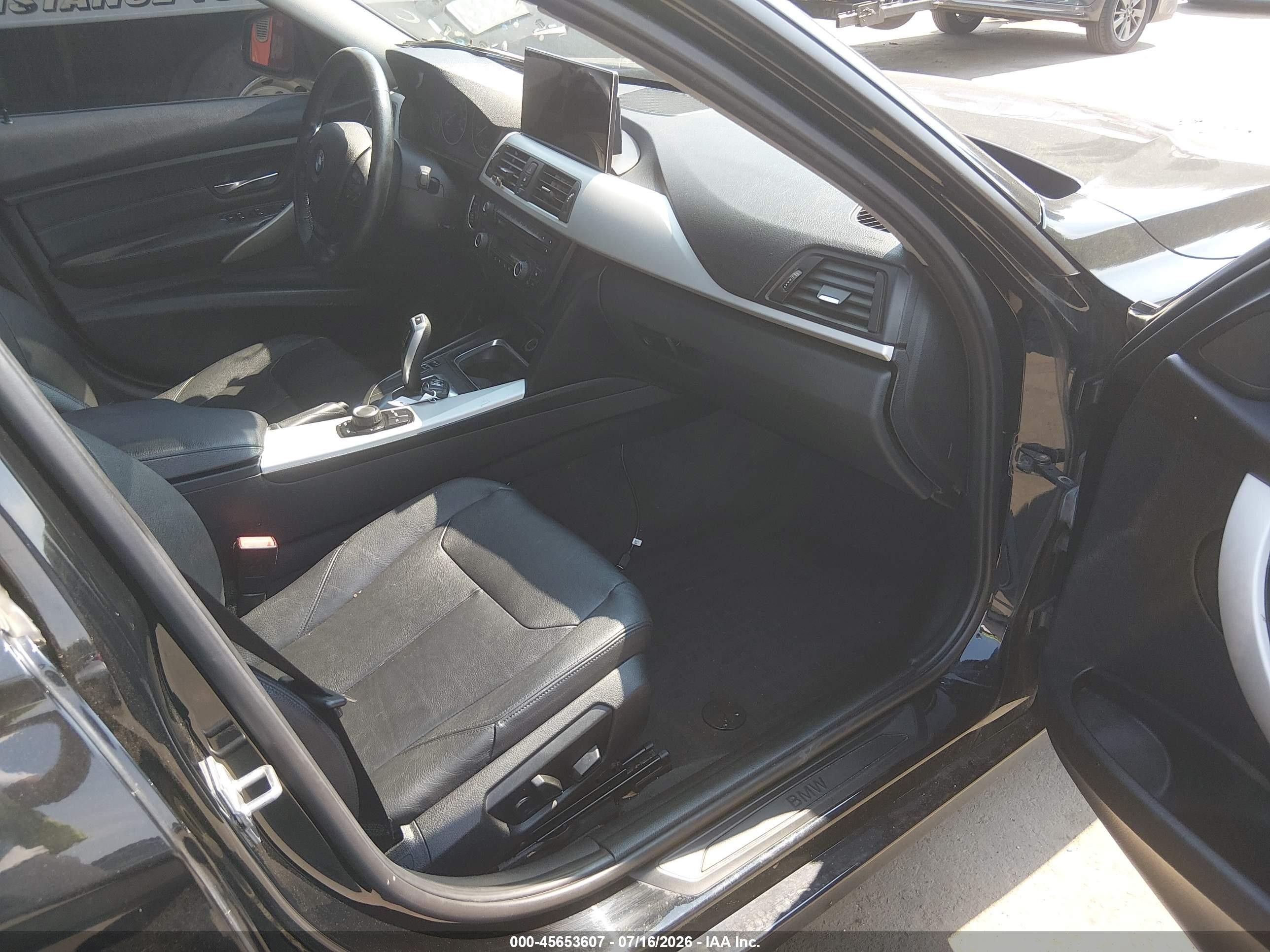 2013 Bmw 328i Xdrive Черный vin: WBA3B3C52DF538439
