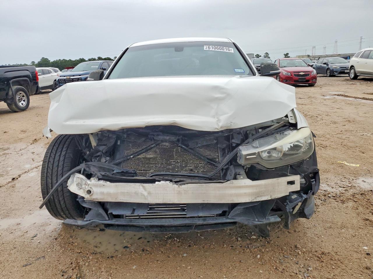 2013 Bmw 328 Xi White vin: WBA3B3C52DF541888