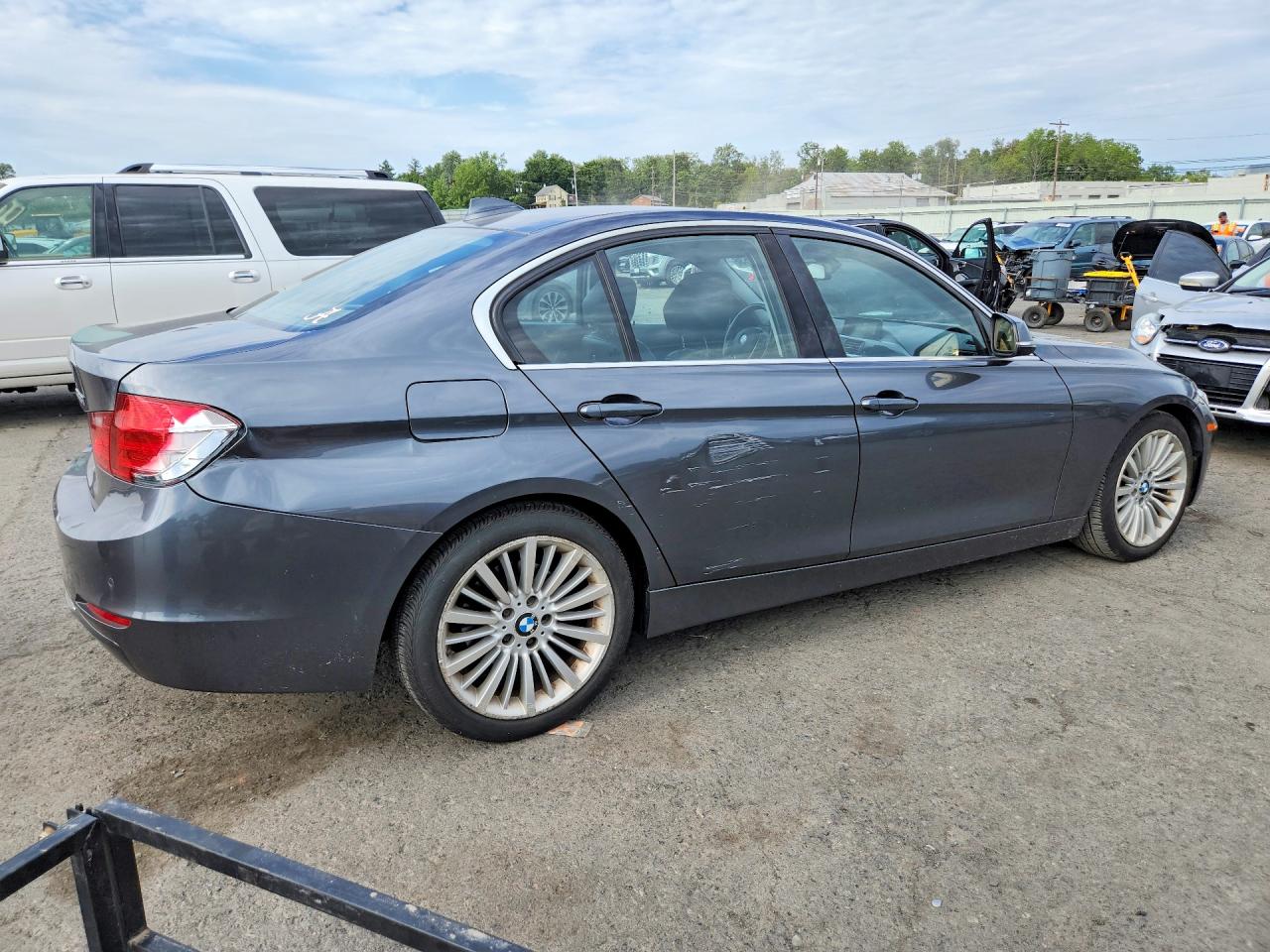 2013 Bmw 328 Xi Серый vin: WBA3B3C52DJ810145