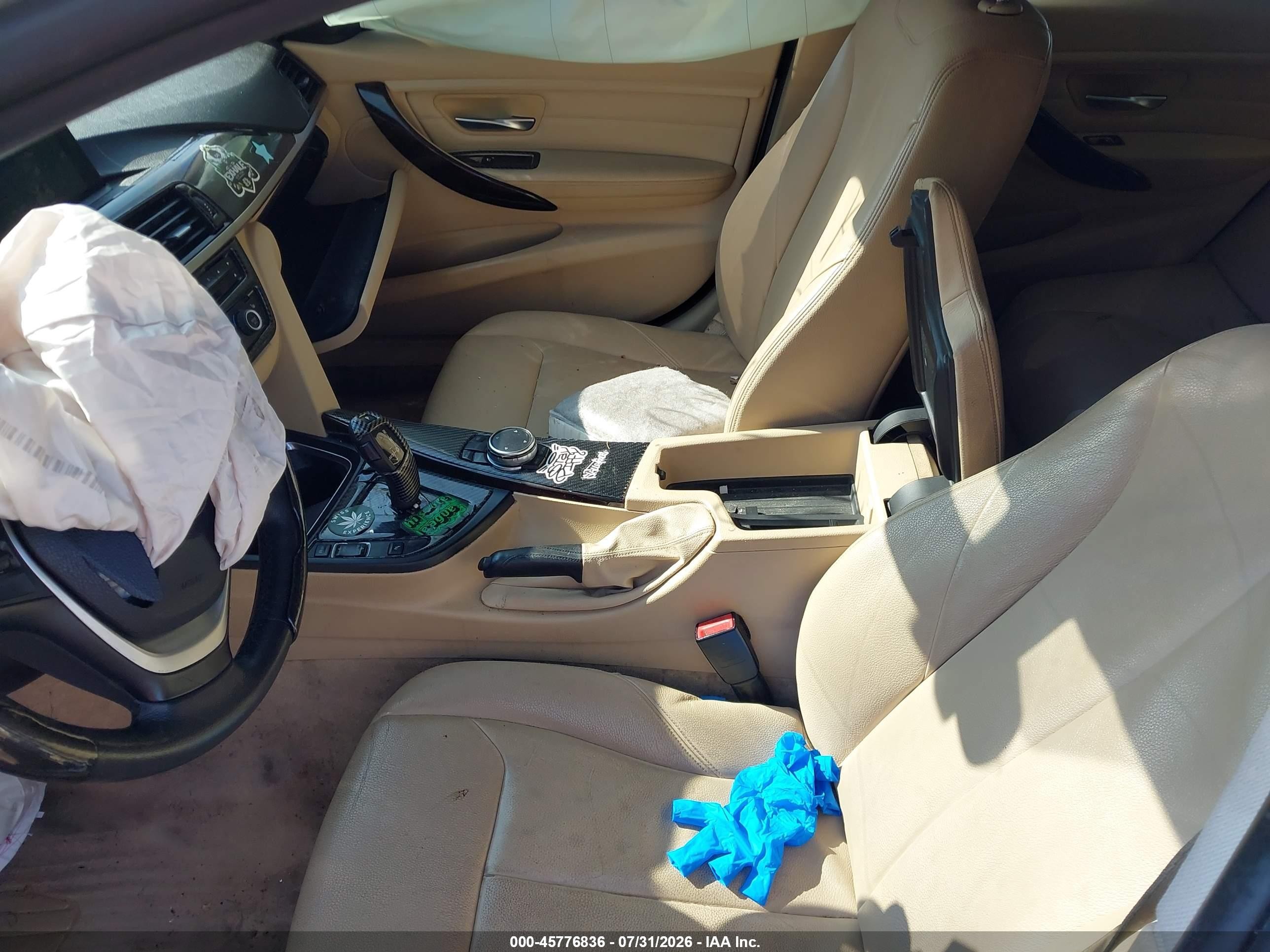 2015 Bmw 328i Xdrive White vin: WBA3B3C52FF546981