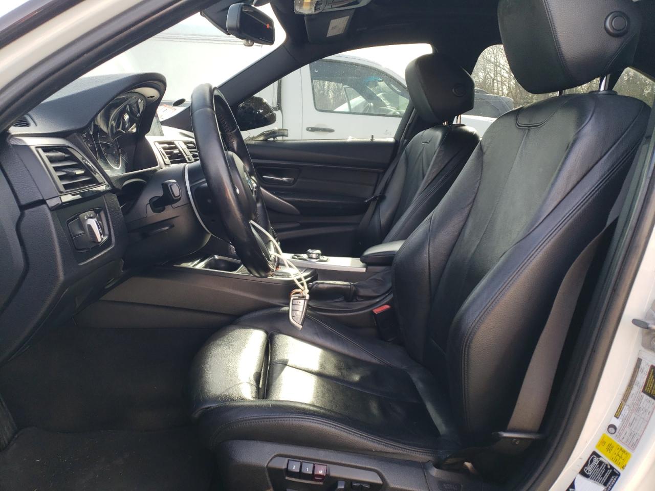 2013 Bmw 328 Xi White vin: WBA3B3C53DF534044