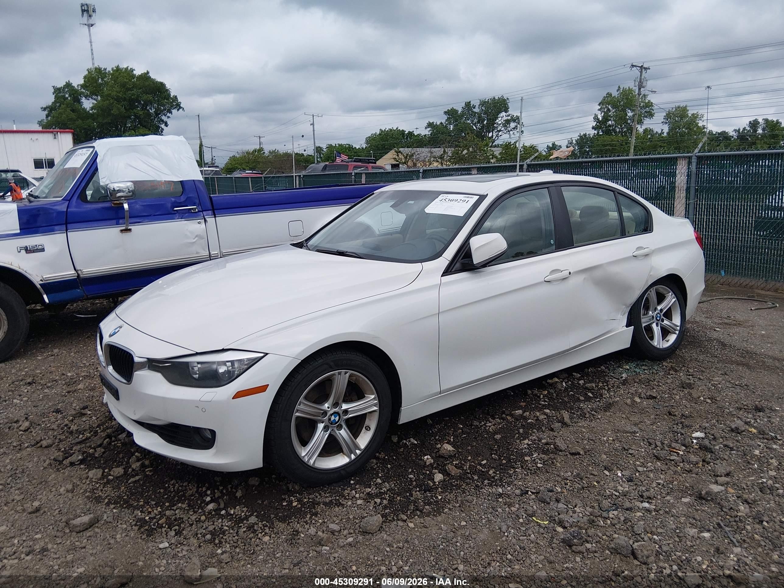 2014 Bmw 328i Xdrive White vin: WBA3B3C53EF545191