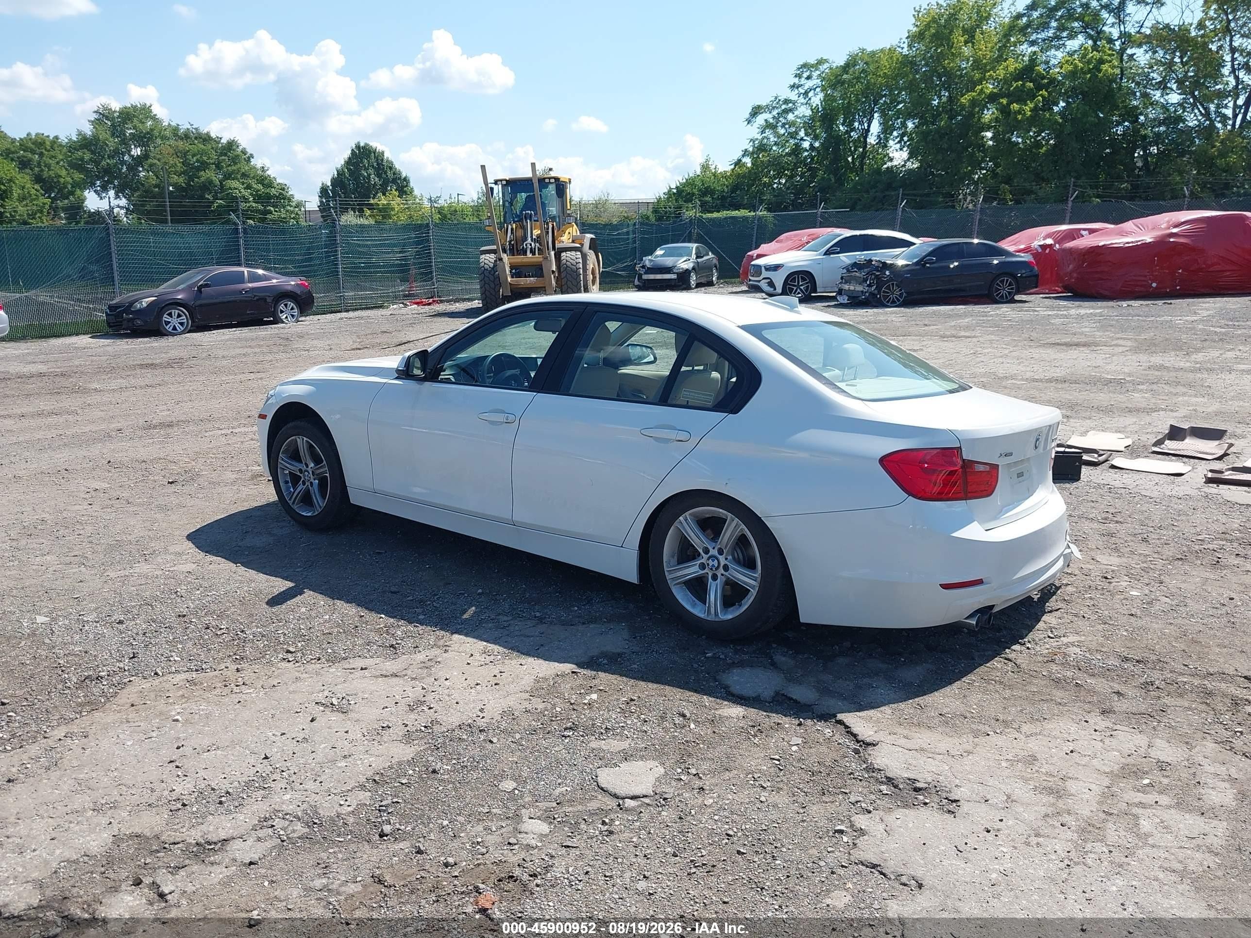 2014 Bmw 328i Xdrive White vin: WBA3B3C53EJ978832
