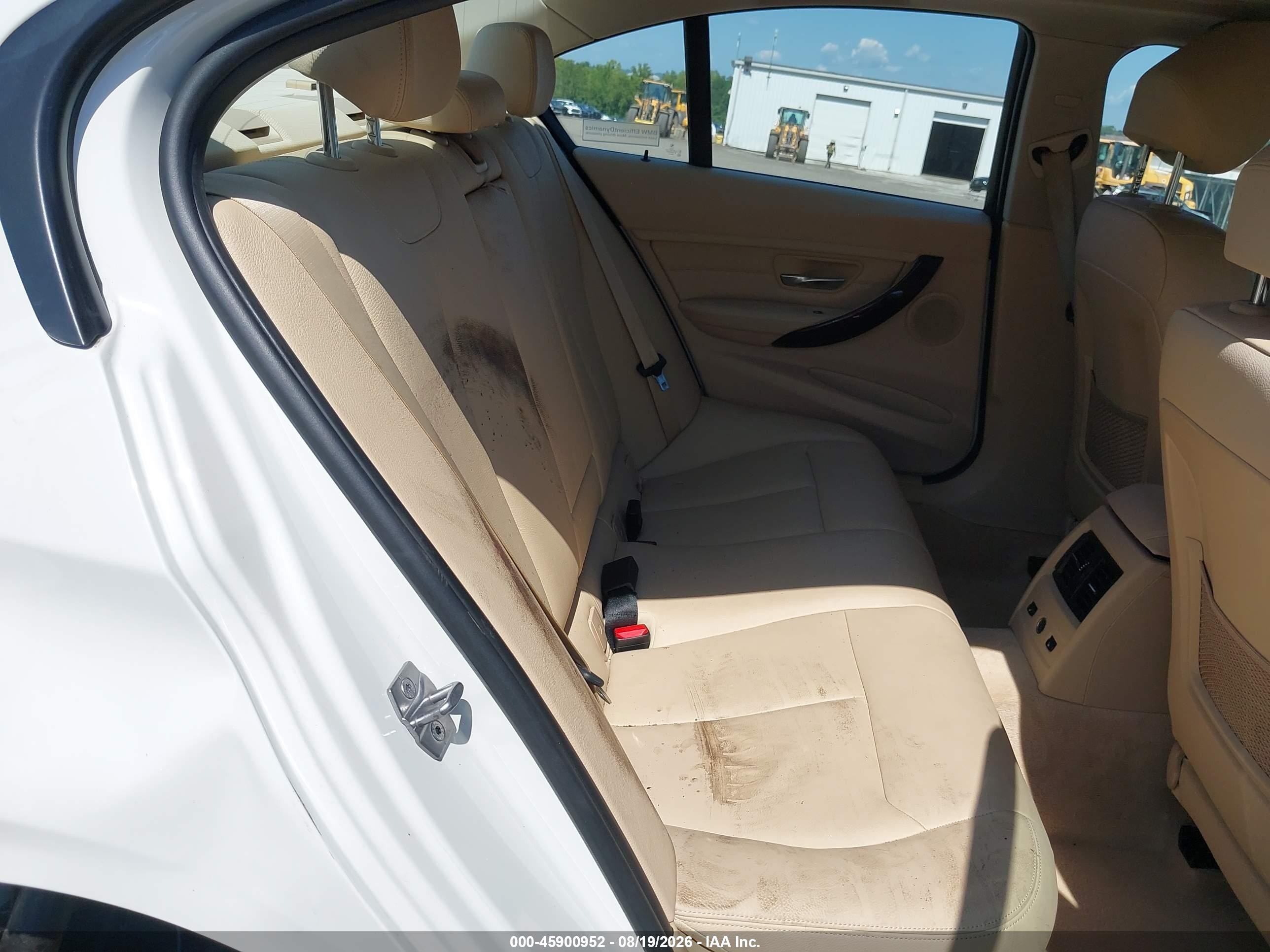 2014 Bmw 328i Xdrive White vin: WBA3B3C53EJ978832