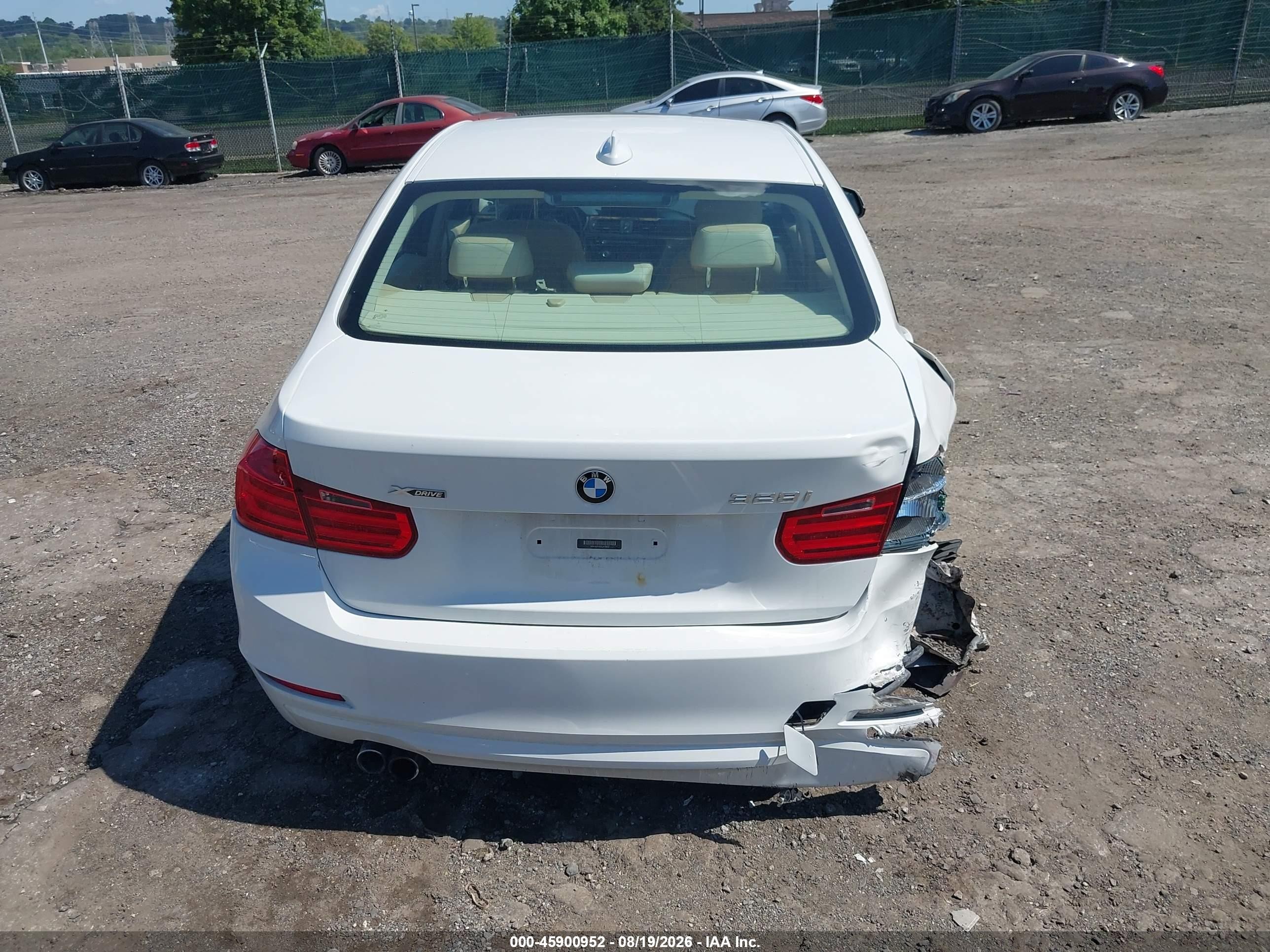 2014 Bmw 328i Xdrive White vin: WBA3B3C53EJ978832