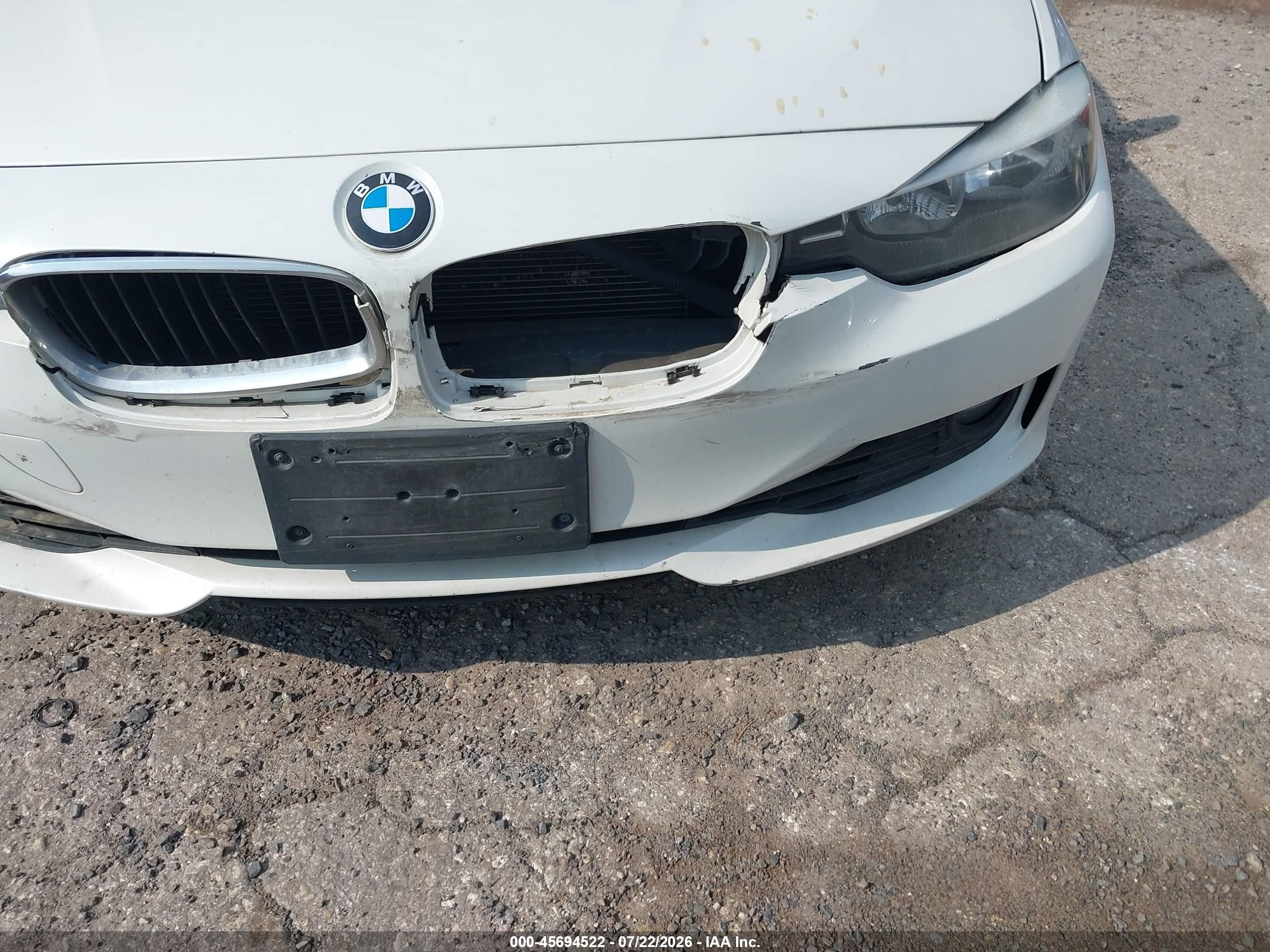 2013 Bmw 328i Xdrive Белый vin: WBA3B3C54DF530648