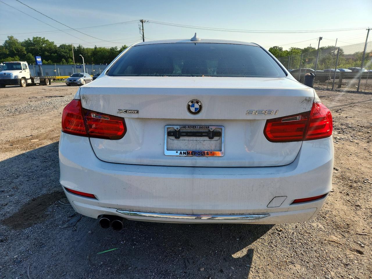 2013 Bmw 328 Xi White vin: WBA3B3C54DF533016