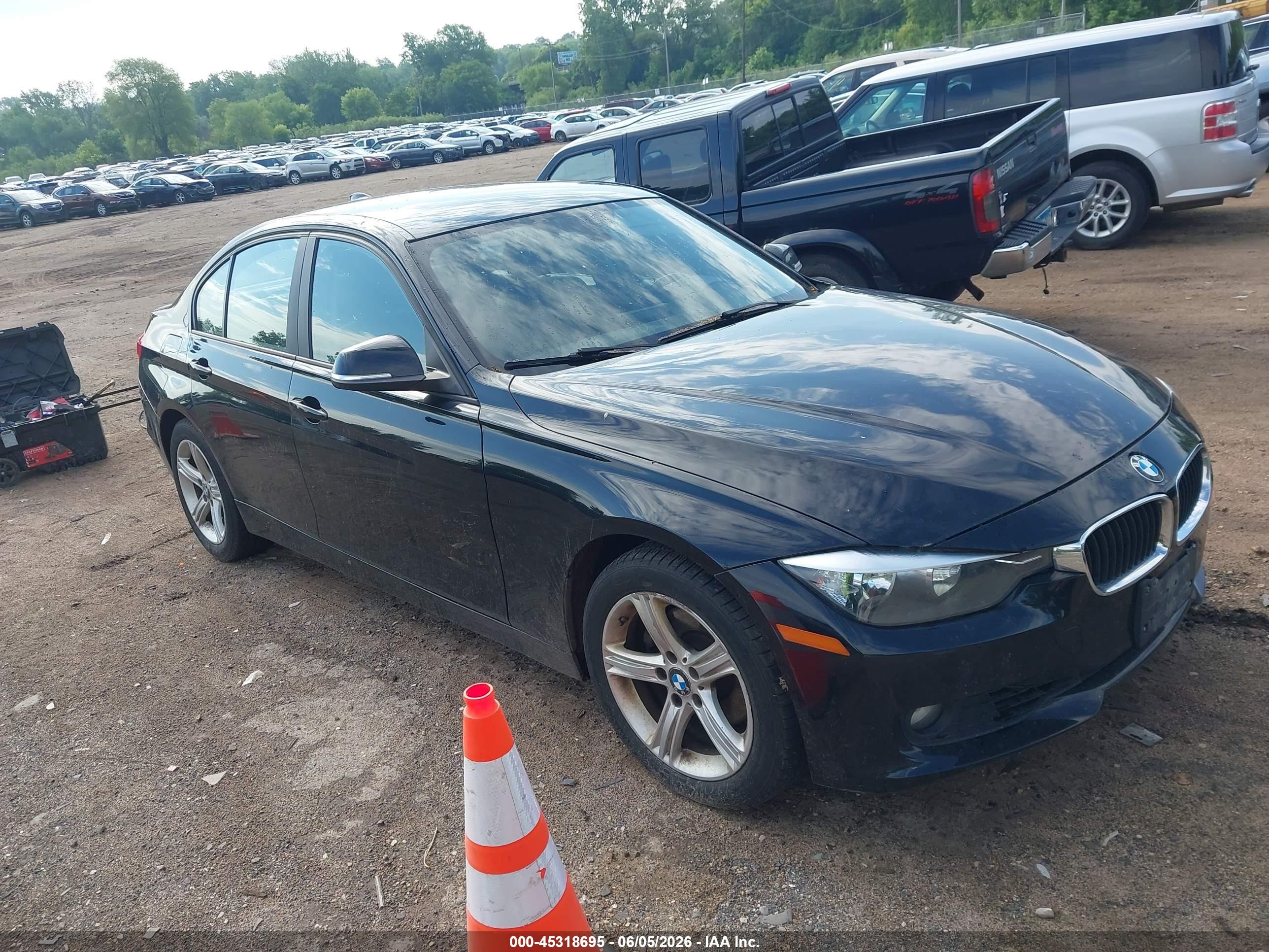 2013 Bmw 328i Xdrive Black vin: WBA3B3C54DF540760