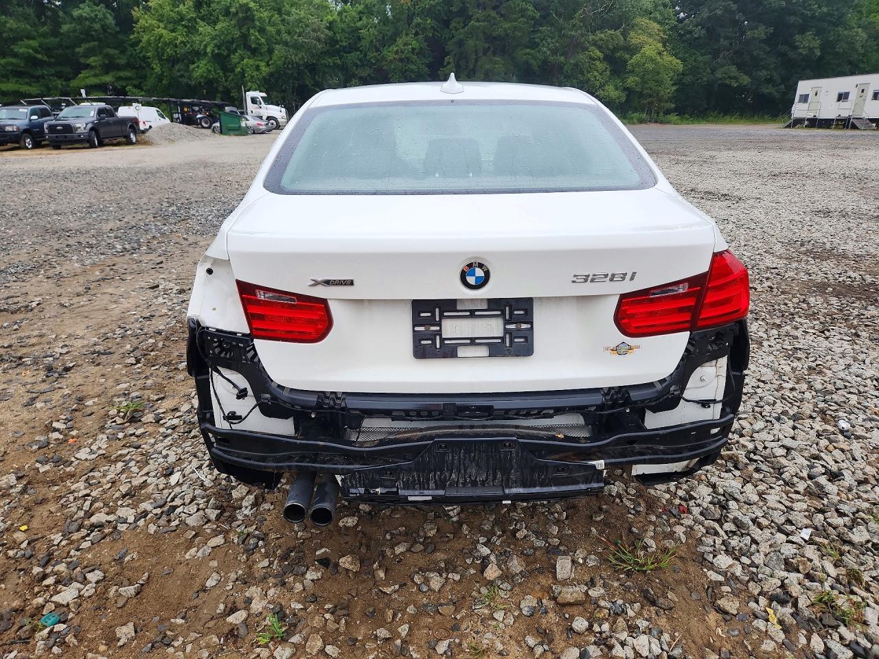 2013 Bmw 328 Xi White vin: WBA3B3C54DJ811569