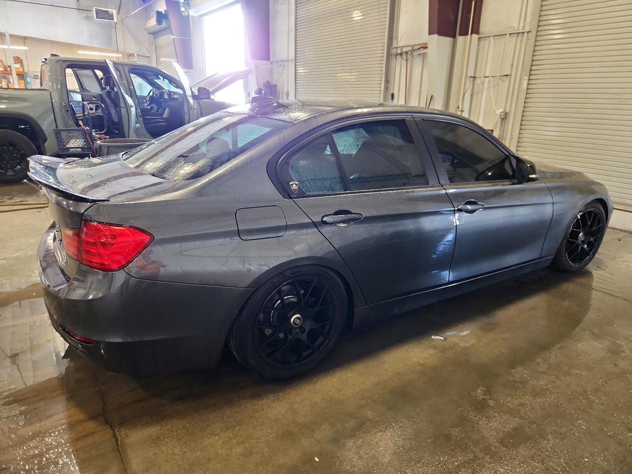 2013 Bmw 328 Xi Gray vin: WBA3B3C55DF538130
