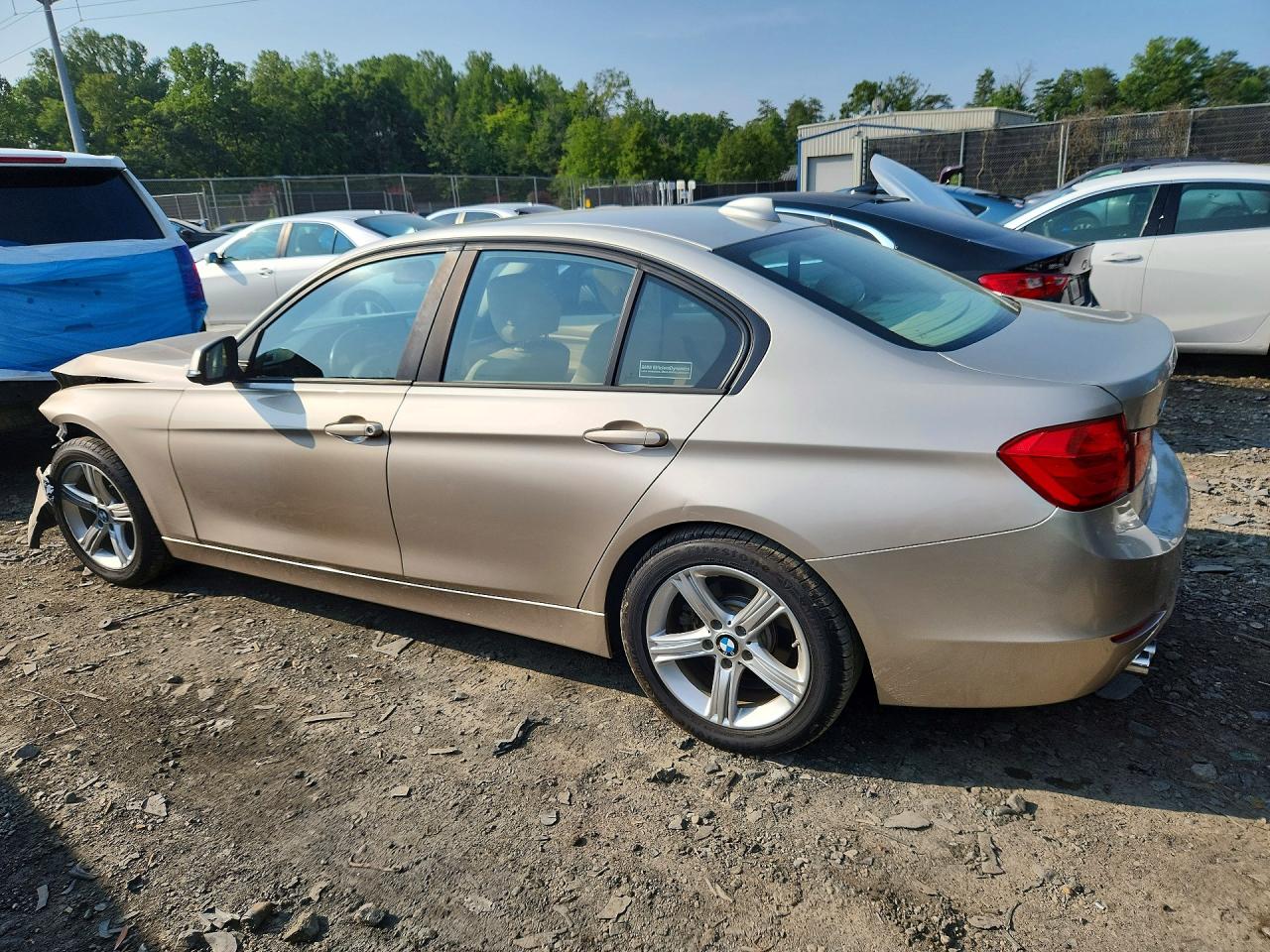 2013 Bmw 328 Xi Gold vin: WBA3B3C55DJ698098