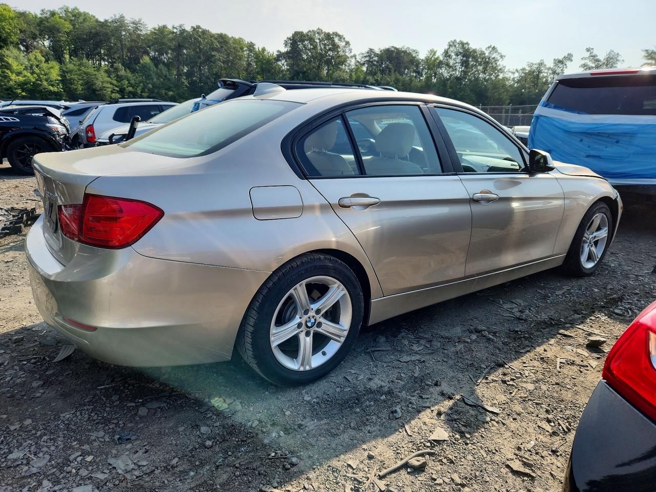 2013 Bmw 328 Xi Gold vin: WBA3B3C55DJ698098