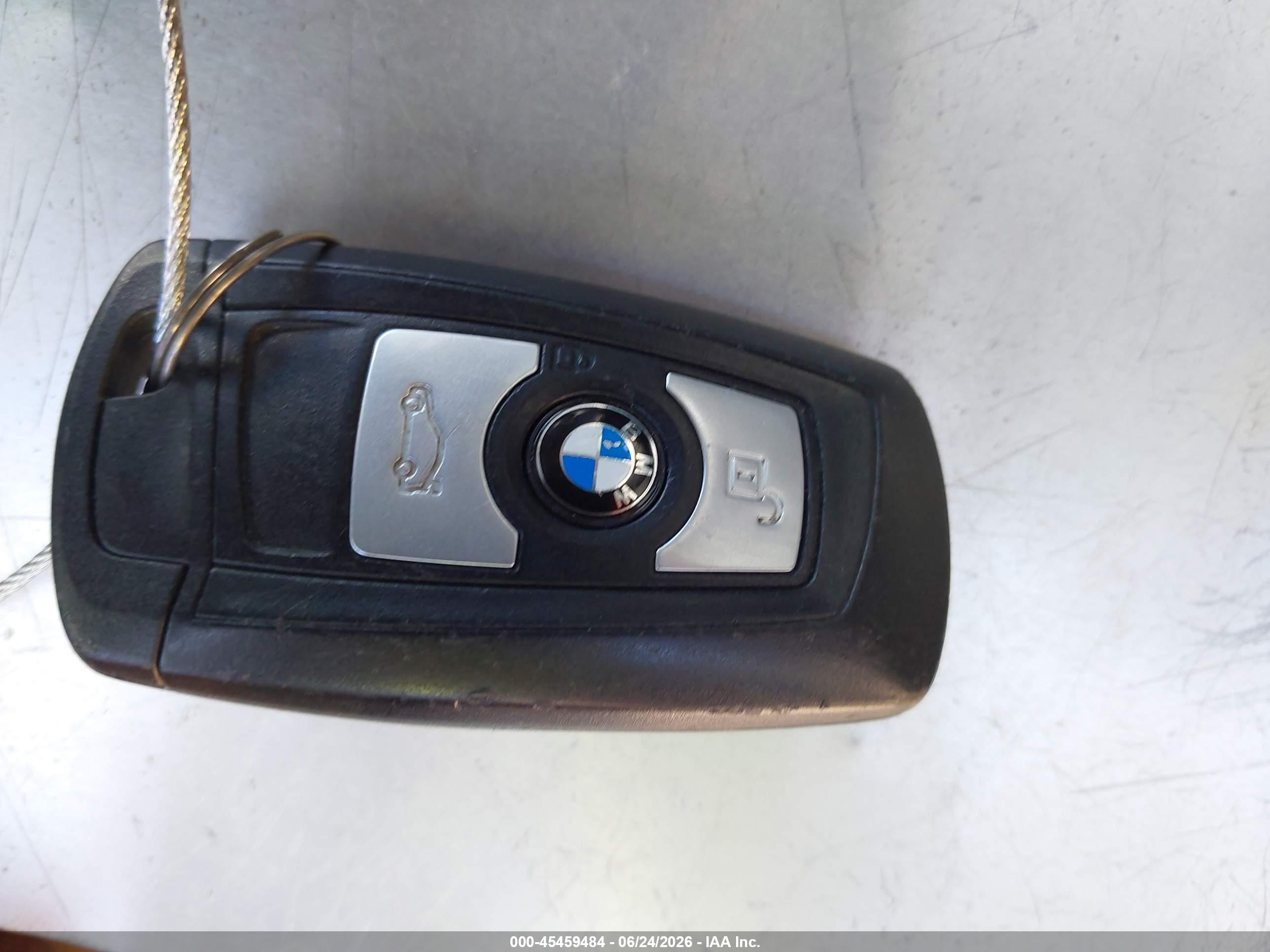 2015 Bmw 328i Xdrive Gray vin: WBA3B3C55FF547509
