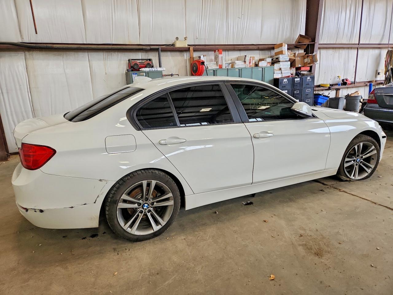 2013 Bmw 328 Xi White vin: WBA3B3C56DF537343