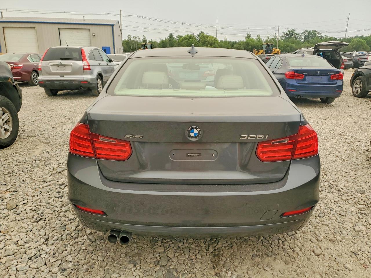 2013 Bmw 328 Xi Серый vin: WBA3B3C56DJ810665