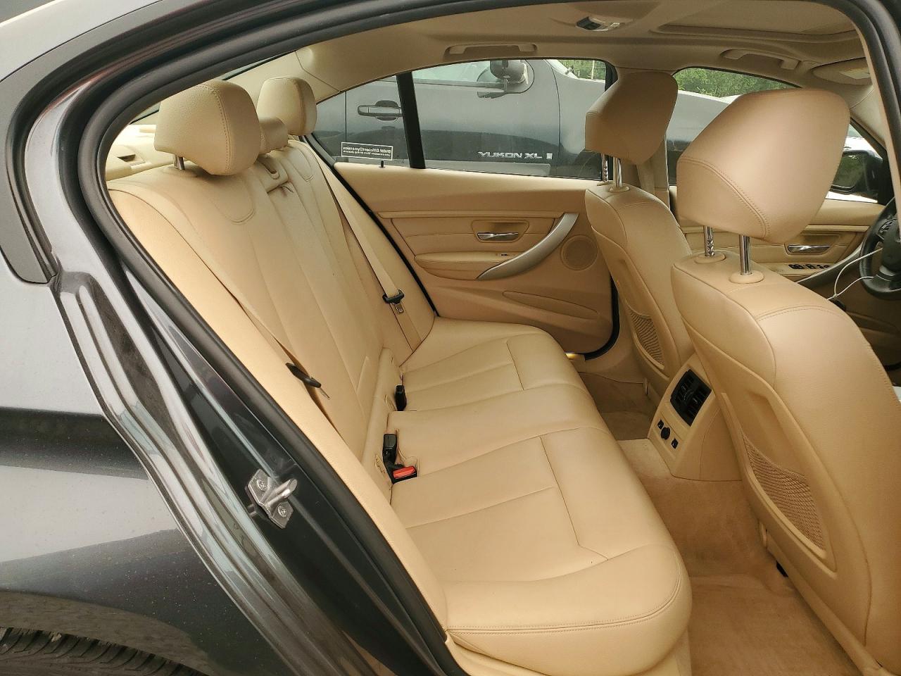 2013 Bmw 328 Xi Серый vin: WBA3B3C56DJ810665