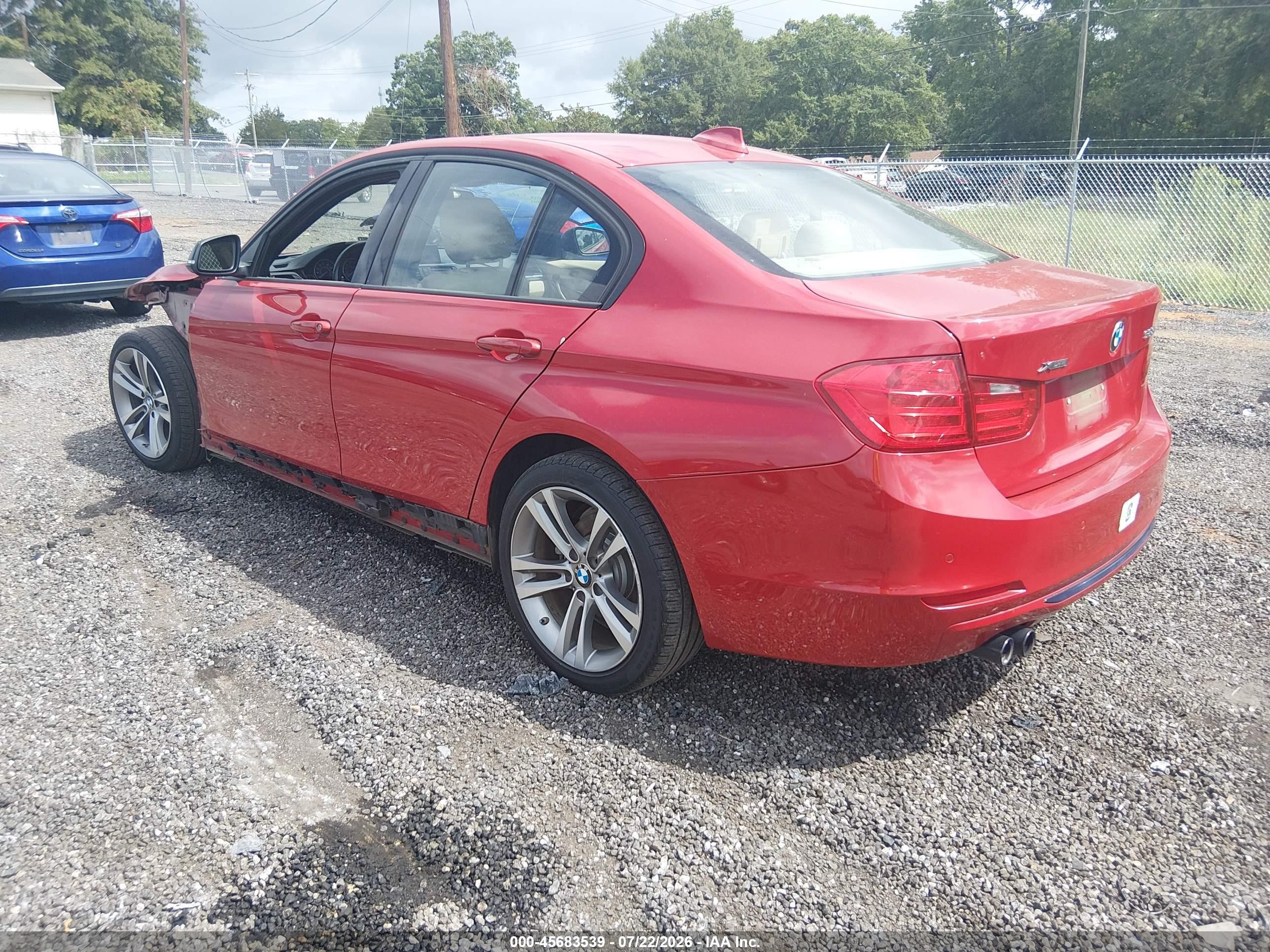 2015 Bmw 328i Xdrive Red vin: WBA3B3C56FJ984514