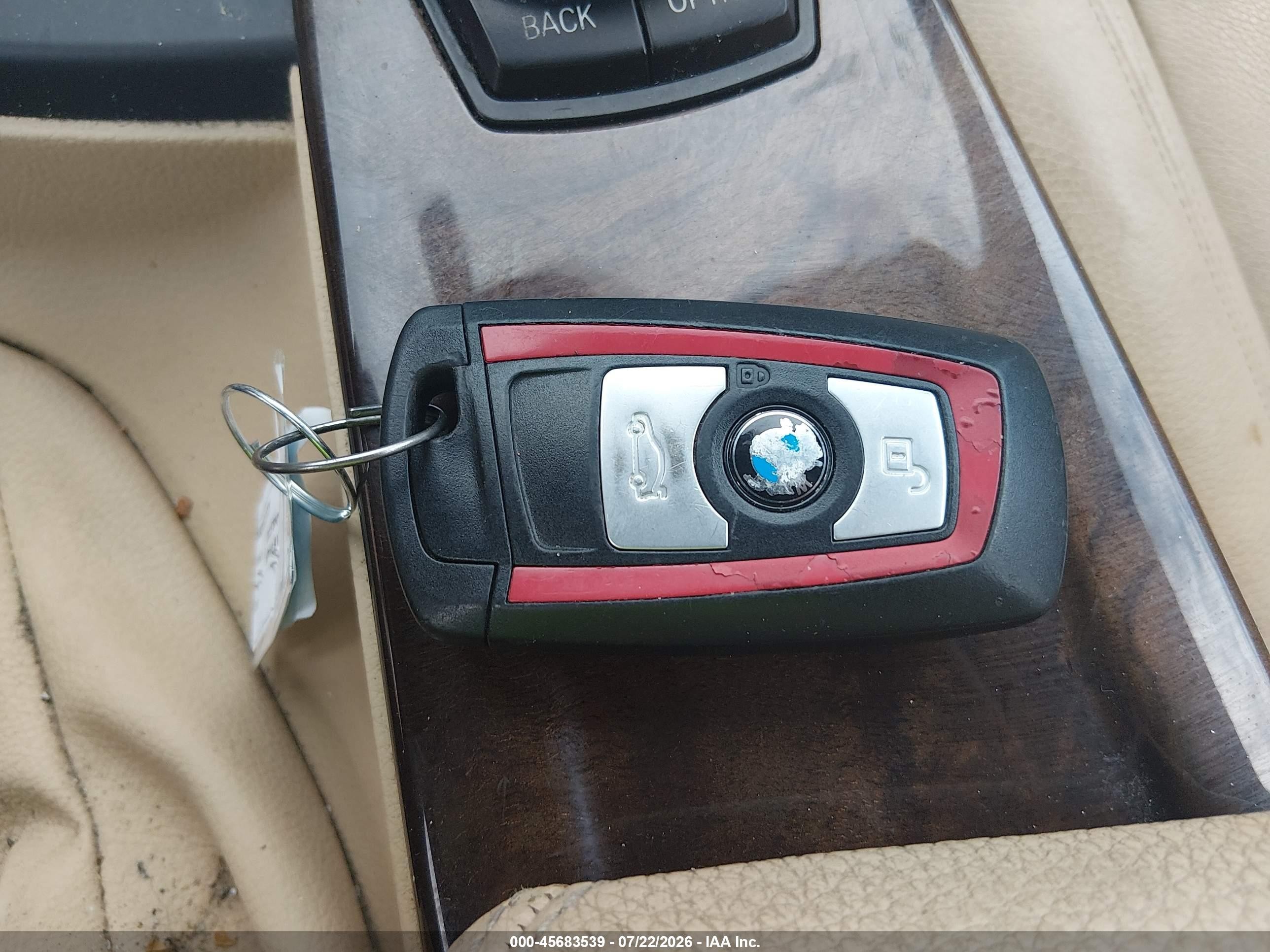 2015 Bmw 328i Xdrive Red vin: WBA3B3C56FJ984514