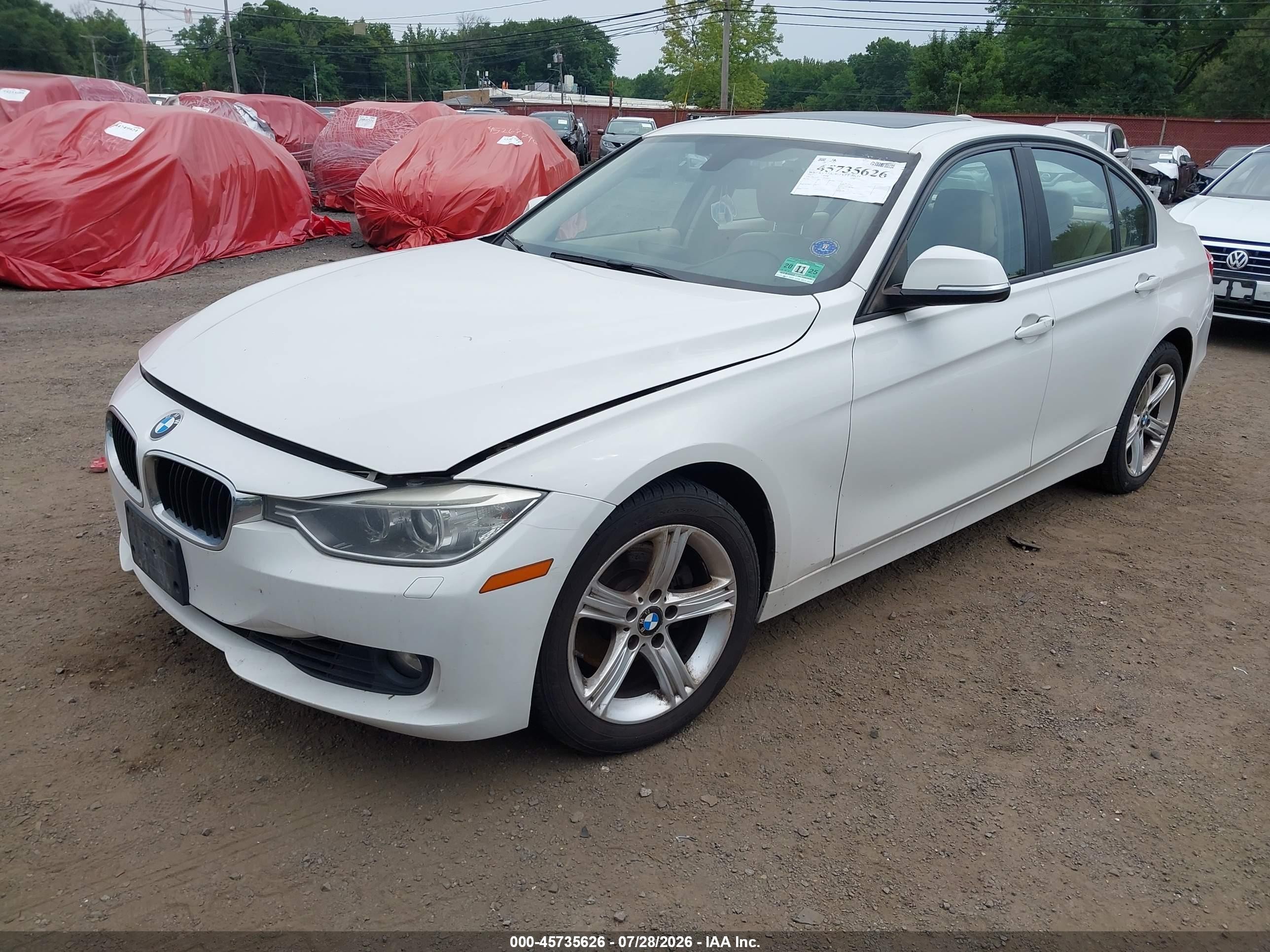 2013 Bmw 328i Xdrive Белый vin: WBA3B3C57DF535875
