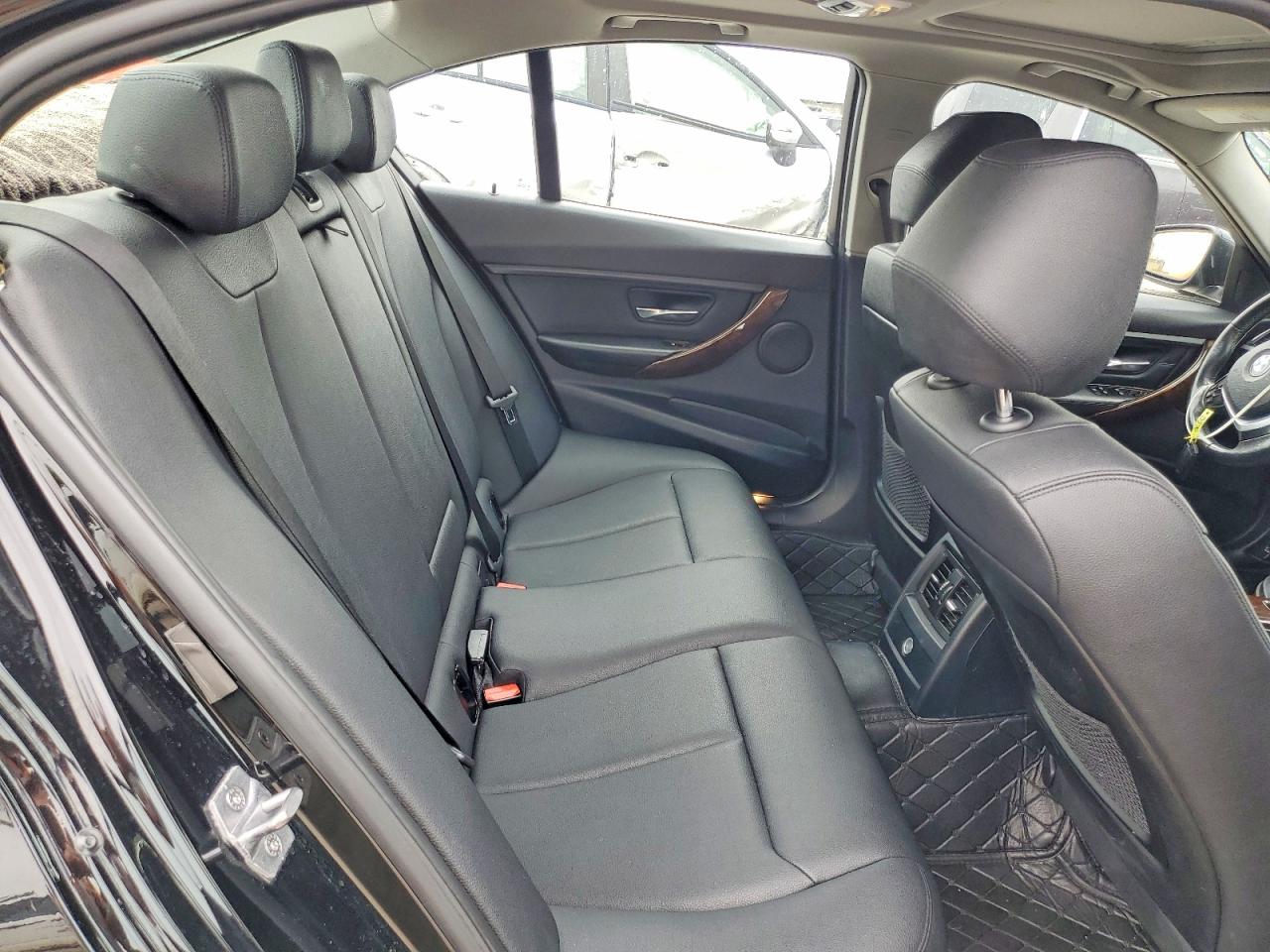 2014 Bmw 328 Xi Черный vin: WBA3B3C57EJ981426