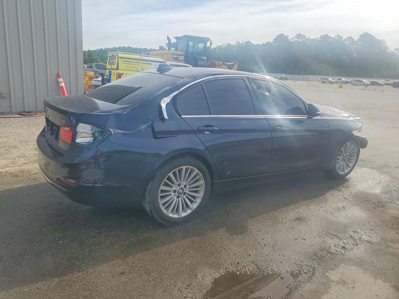 2013 Bmw 328 Xi Blue vin: WBA3B3C58DF533603