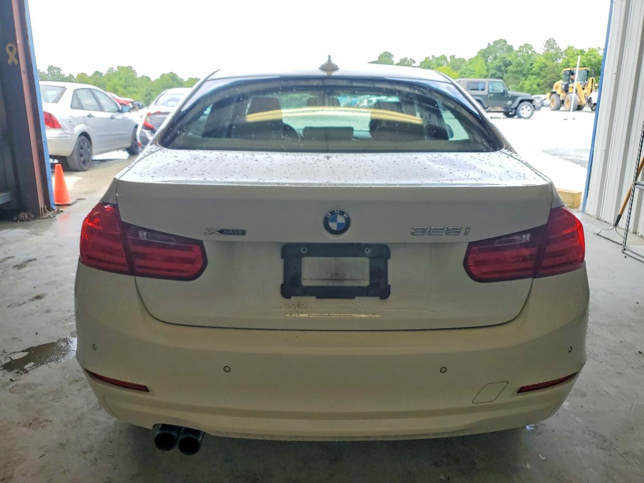 2014 Bmw 328 Xi White vin: WBA3B3C58EJ977353