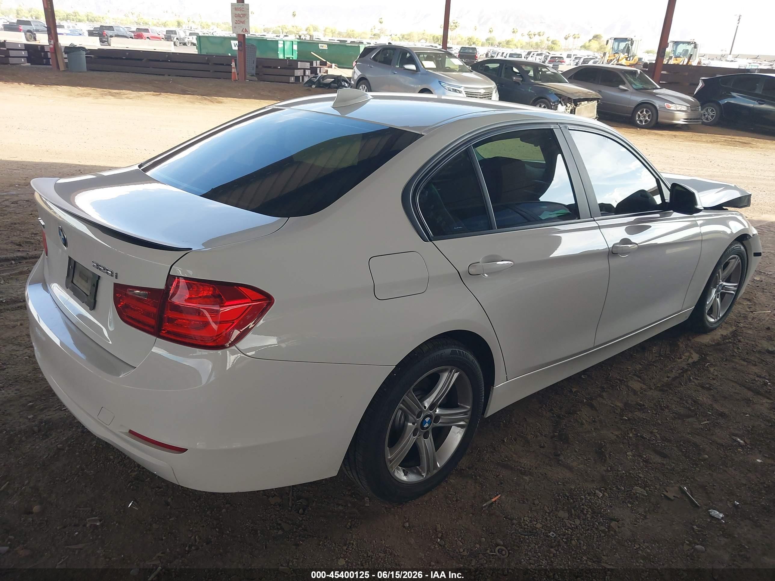 2014 Bmw 328i Xdrive White vin: WBA3B3C58EJ982505