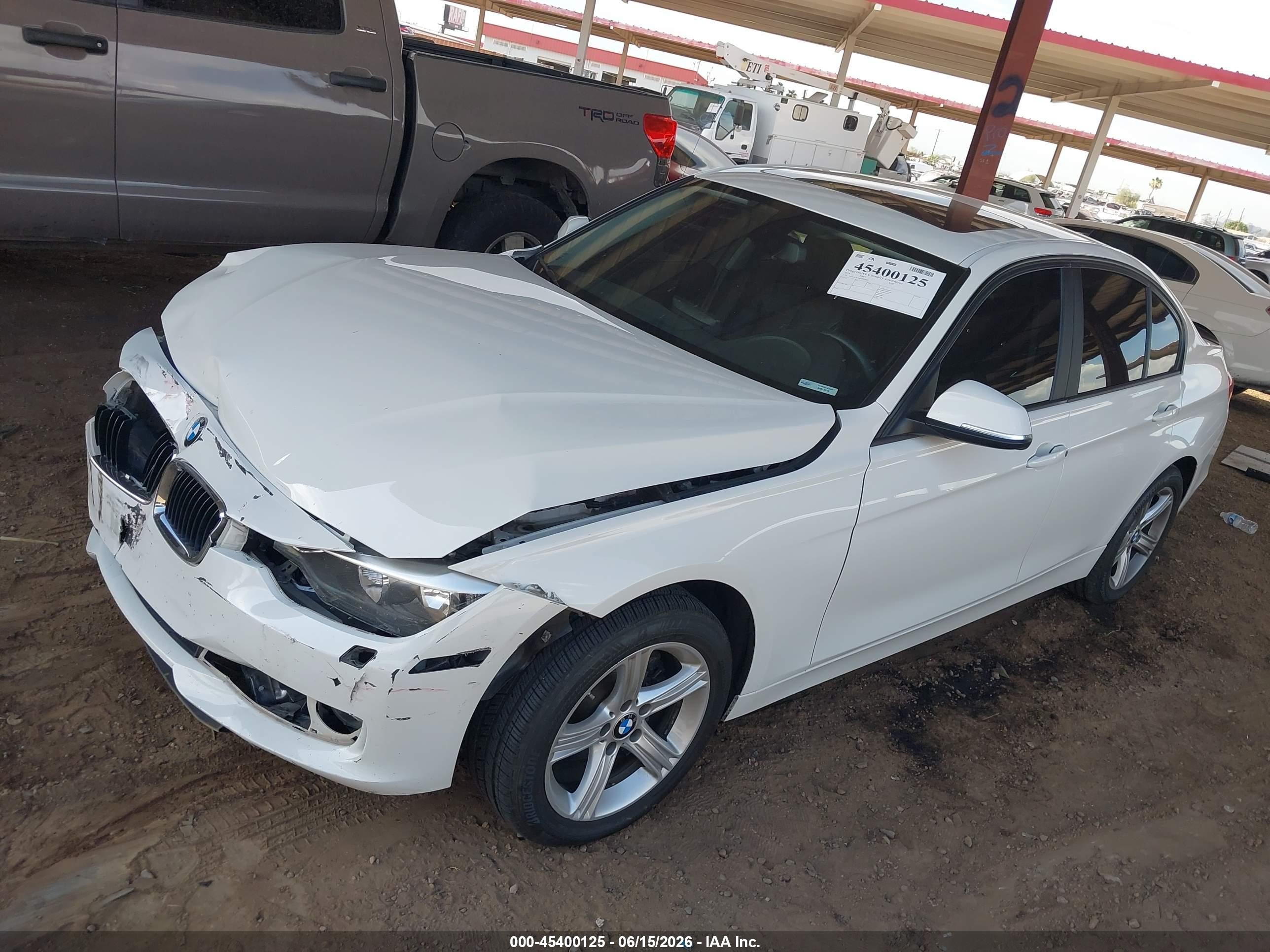 2014 Bmw 328i Xdrive White vin: WBA3B3C58EJ982505